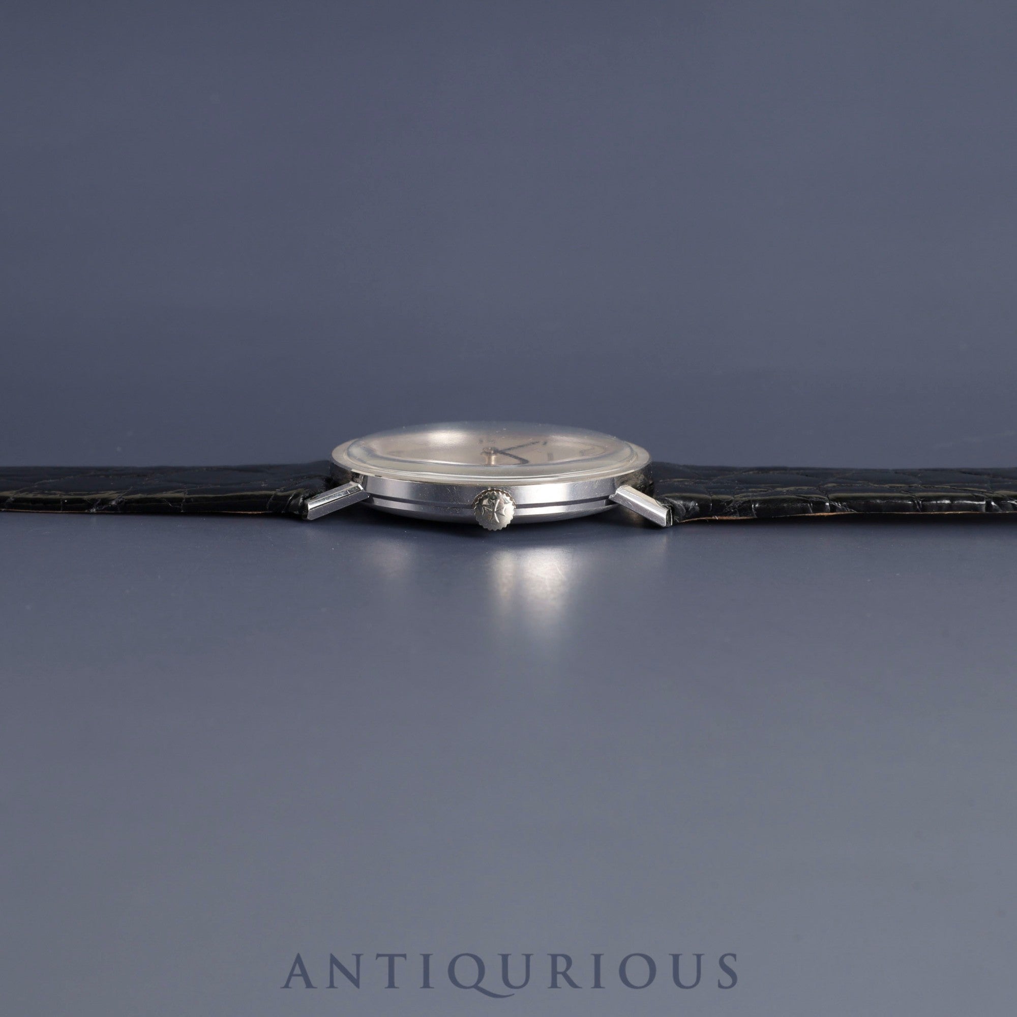 ヴァシュロン・コンスタンタン ラウンド 7811 手巻き Cal.K1014 750 革 純正尾錠(750) シルバーローマン文字盤 オーバーホール済み