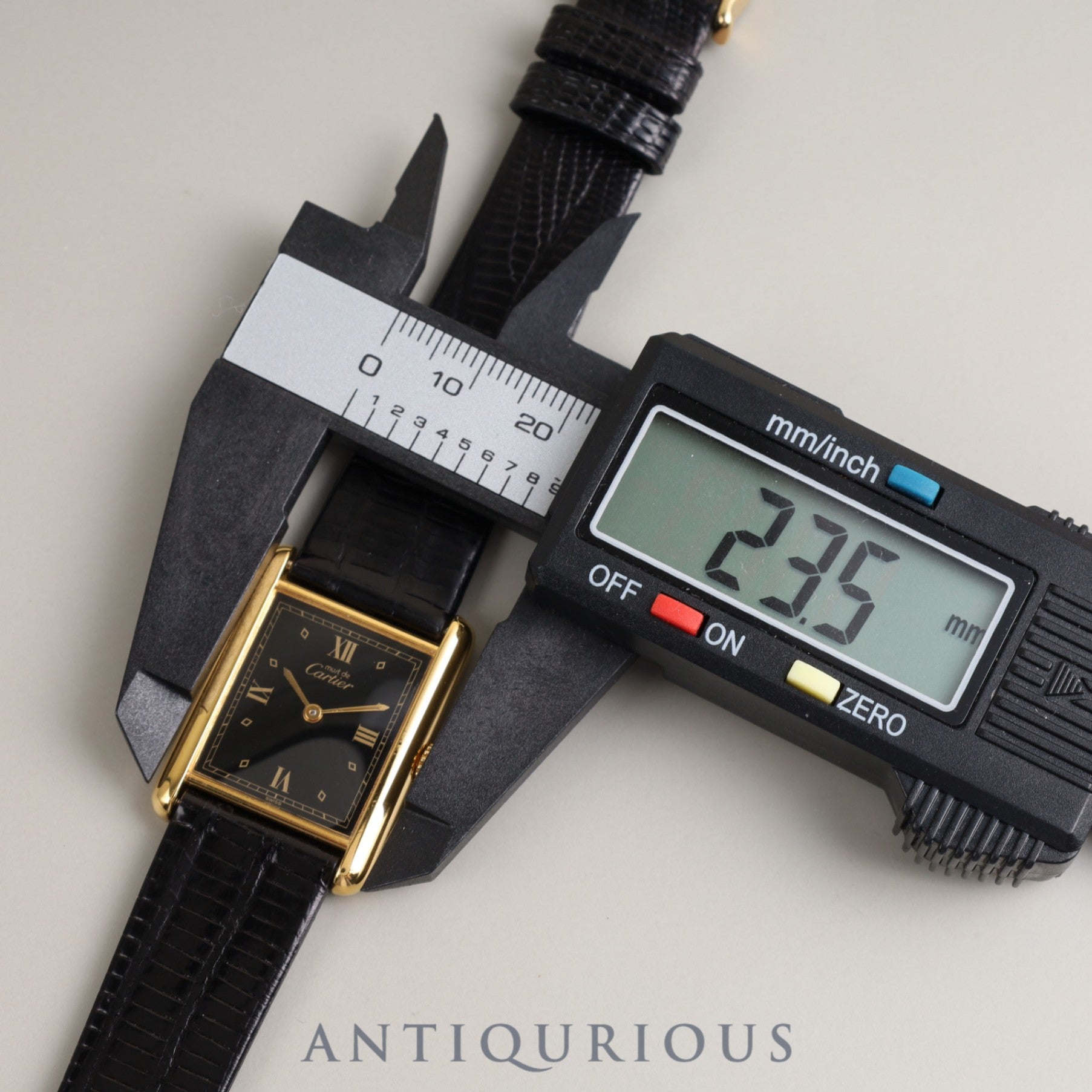 Cartier Must Tank LM QZ 590005 925 Leather Genuine Buckle (GP) Black Roman Dial Box Warranty (1991) Overalled