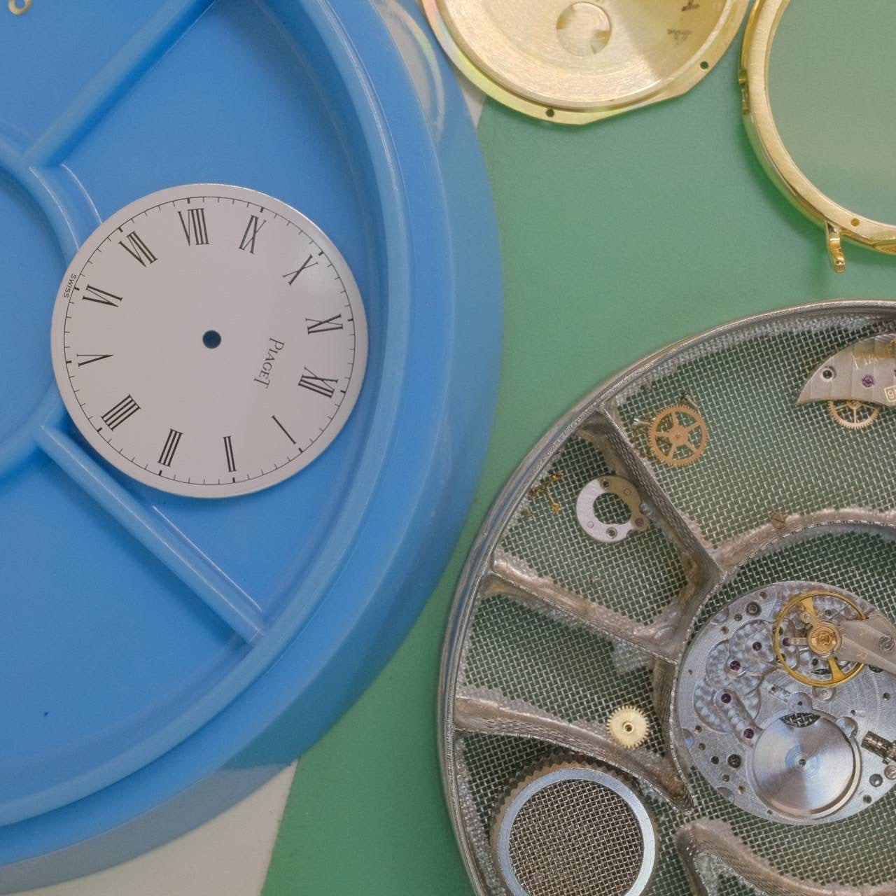 Piaget Round 90239 Manual winding Cal.9P2 YG Leather Genuine buckle (750) White dial Box Warranty (1989)