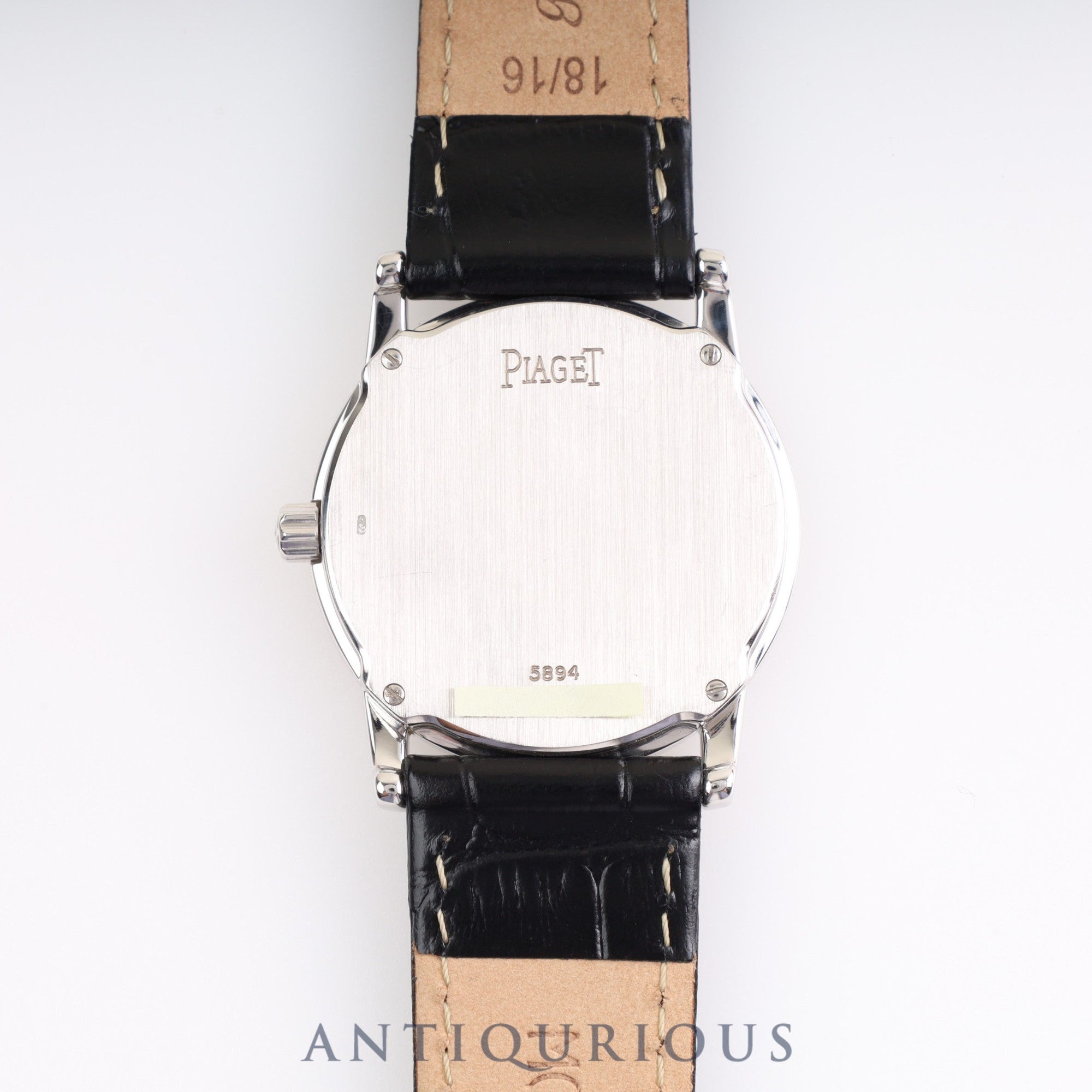 Piaget Round 5894 Quartz 750 Genuine Buckle (750) Silver Dial