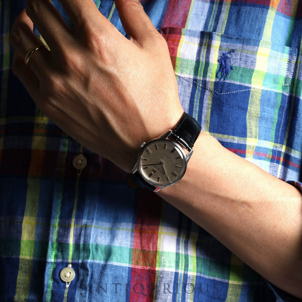 IWC オールドインター 自動巻き Cal.854 SS 革 シルバー文字盤 箱 保証書(1972年) アイダブリュシー