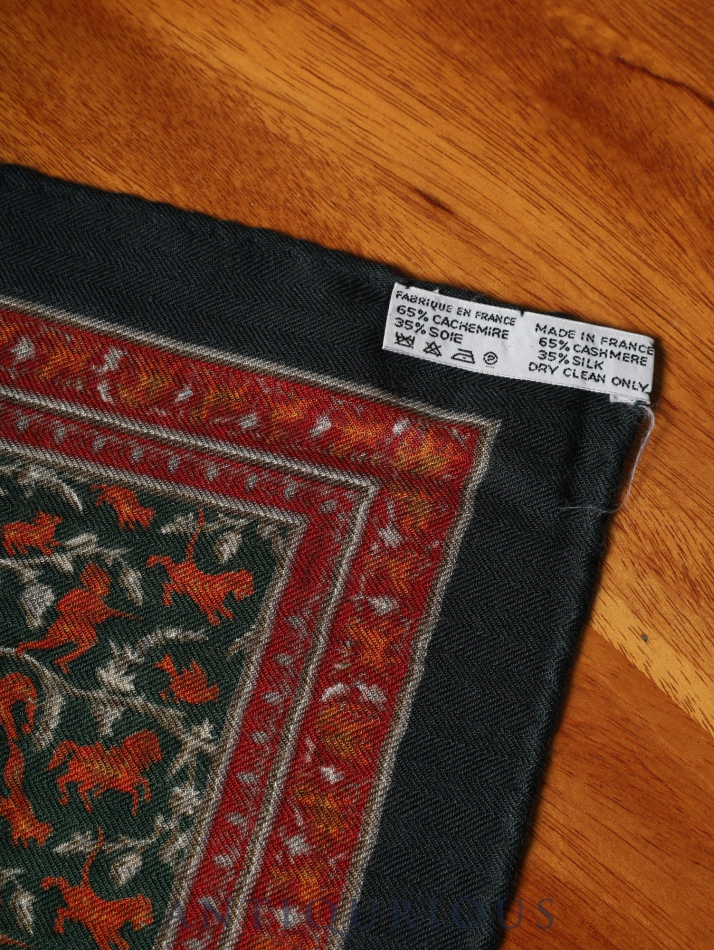 エルメス スカーフ カレ45 インドの狩猟 カシミア 65% / SILK 35%