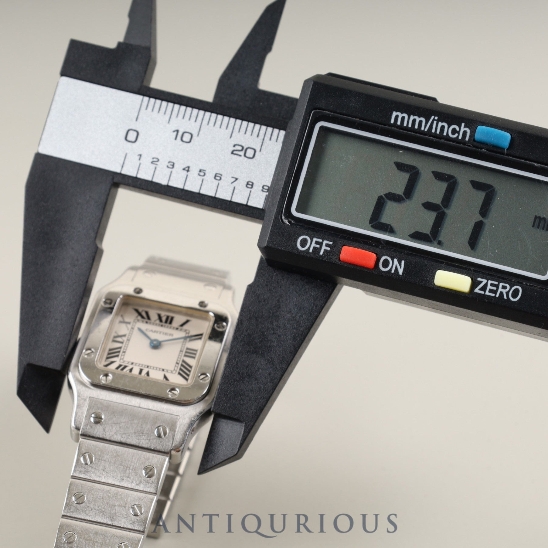 カルティエ サントス ガルベ SM W20056D6/1565 クォーツ Cal.157 SS SS ホワイトローマン文字盤 箱 DVD 冊子 保証書(2009年)オーバーホール済み