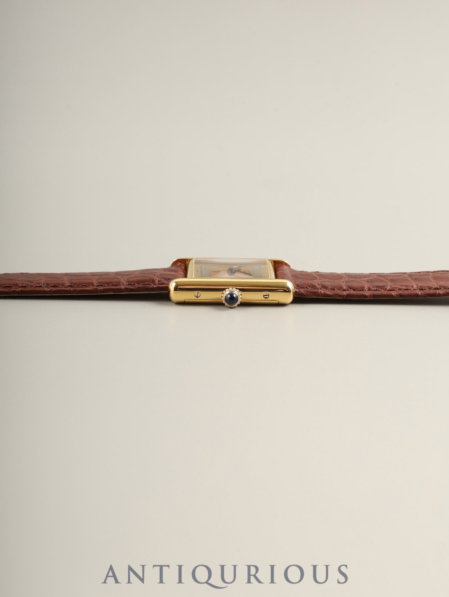 カルティエ マストタンク SM 手巻き Cal.78-1 革 純正尾錠(GP) スクエアトリニティ文字盤(SWISS表記)オーバーホール済み