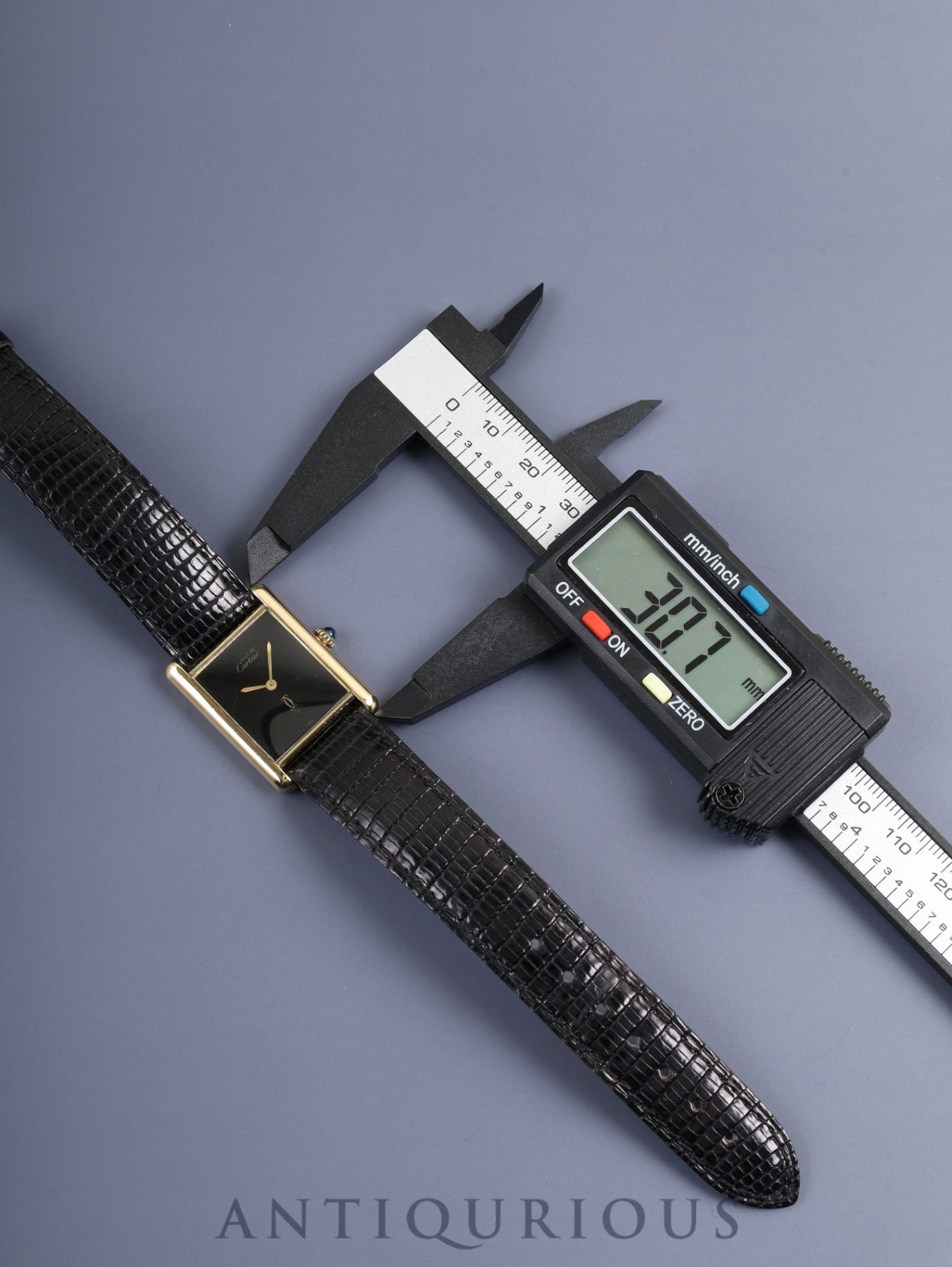 Cartier Must Tank LM, manual winding, Cal. 78-1, SV925, genuine leather strap, genuine buckle (GP), onyx dial, circa 1976-1981, overhauled.