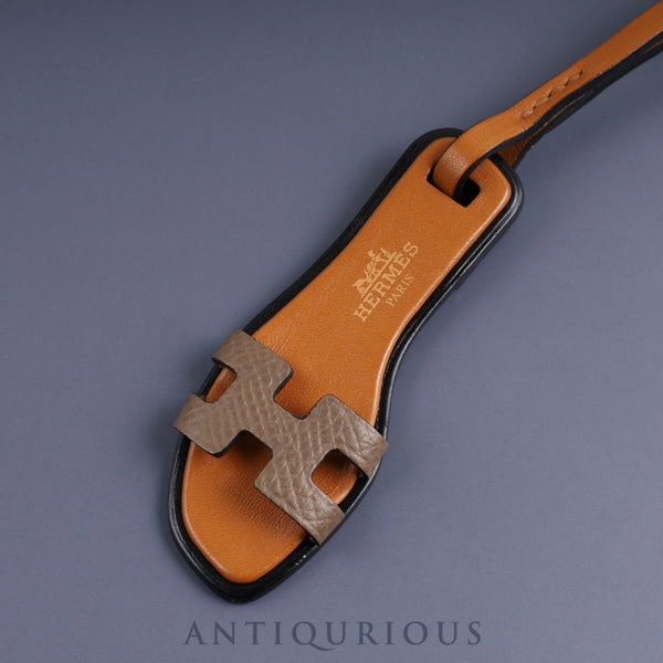 エルメス チャーム オラン ナノ サンダル レザー