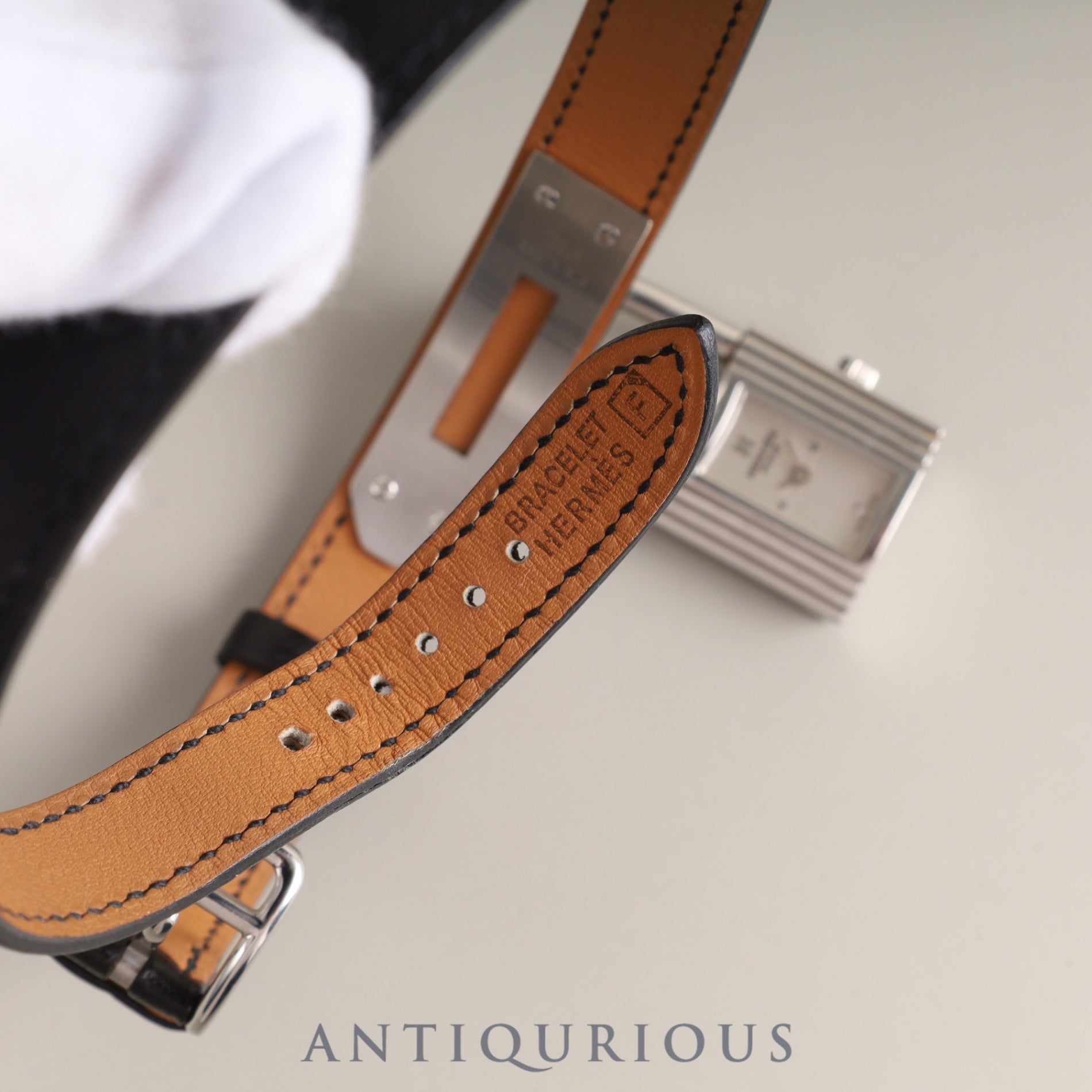 Hermes Kelly Watch KE1.210 Quartz Cal.901.001 SS Genuine leather strap (□F stamp: 2002) Genuine buckle (SS) Silver dial Box Booklet Card Warranty (2004) Overhauled