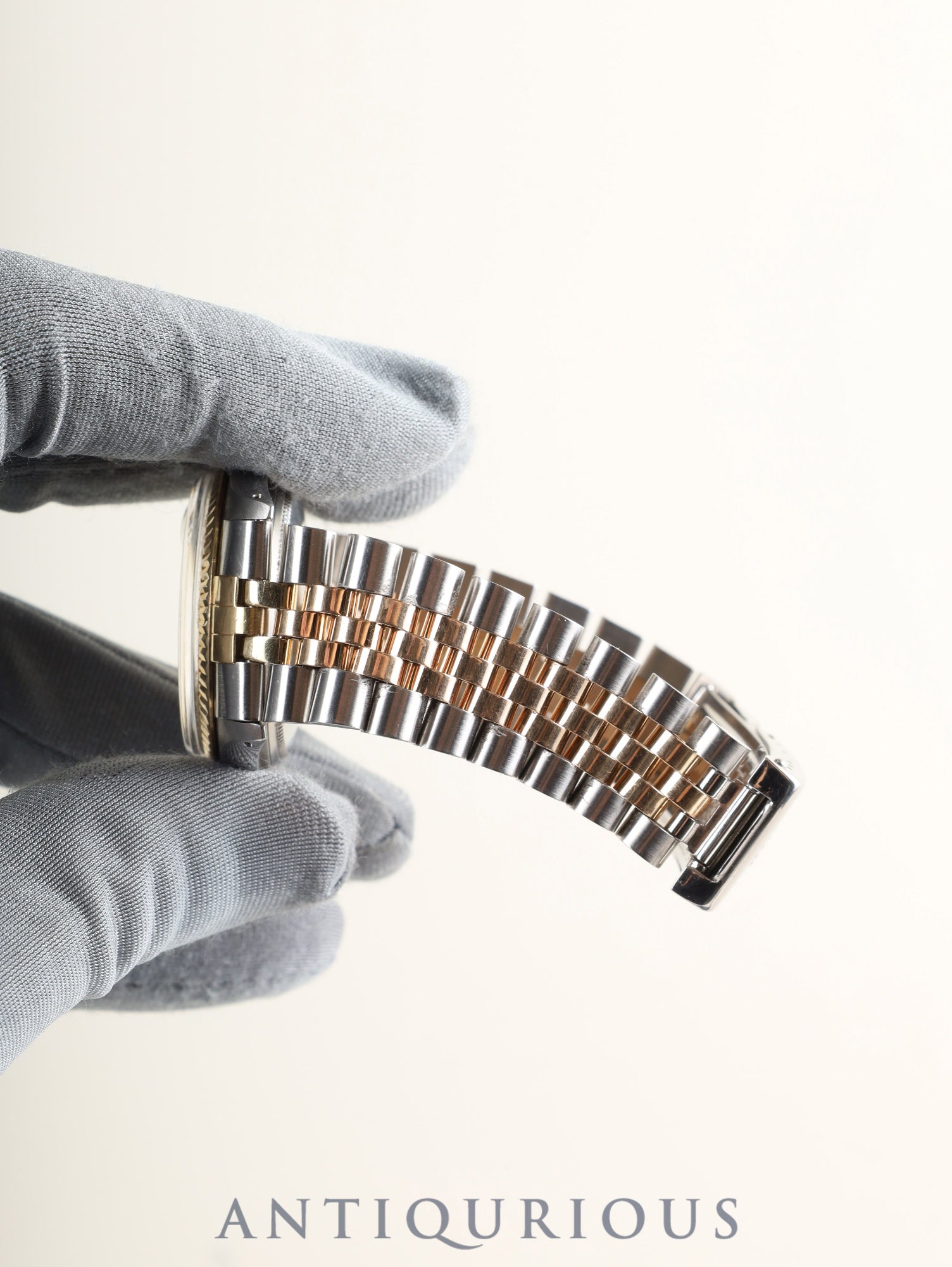 ロレックス デイトジャスト 1601 自動巻き Cal.1570 SS/YG SS/YG シルバー文字盤 38番(1973年)国際サービス保証(2014年)オーバーホール済み