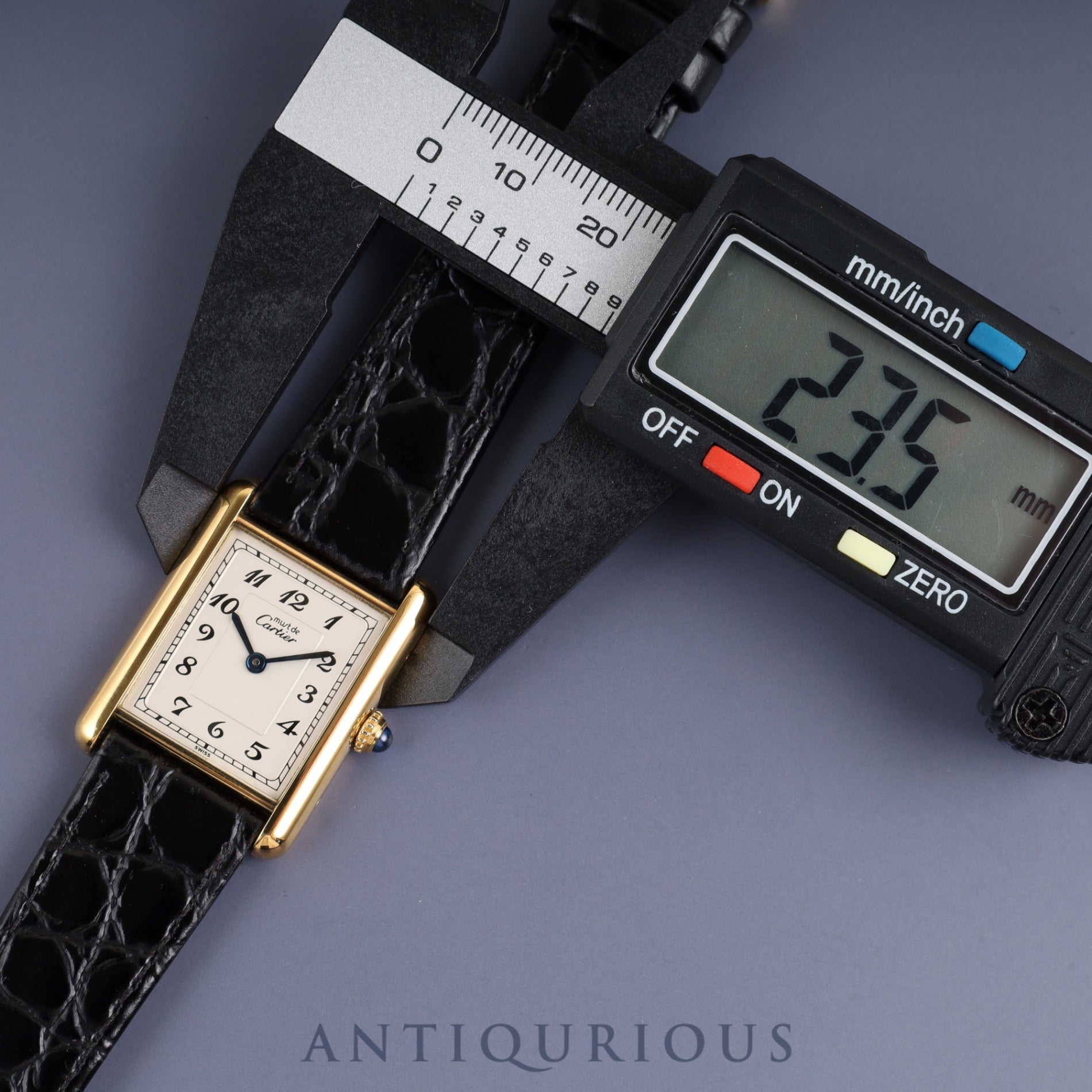 カルティエ マストタンク LM 590005 クォーツ SV925 革 純正尾錠(GP)アラビア文字盤 カルティエブティックにてコンプリートサービス済み