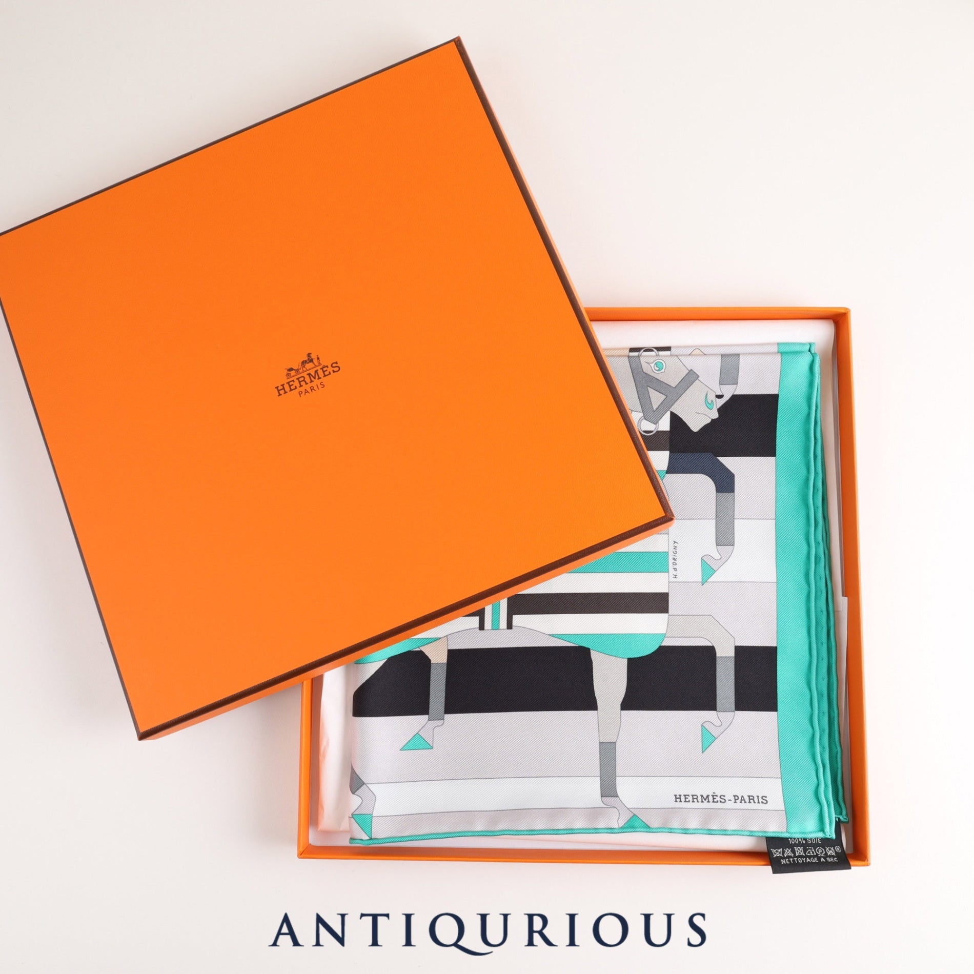 エルメス スカーフ カレ45 ROCAVER SILK100% 箱 | 東京銀座の  