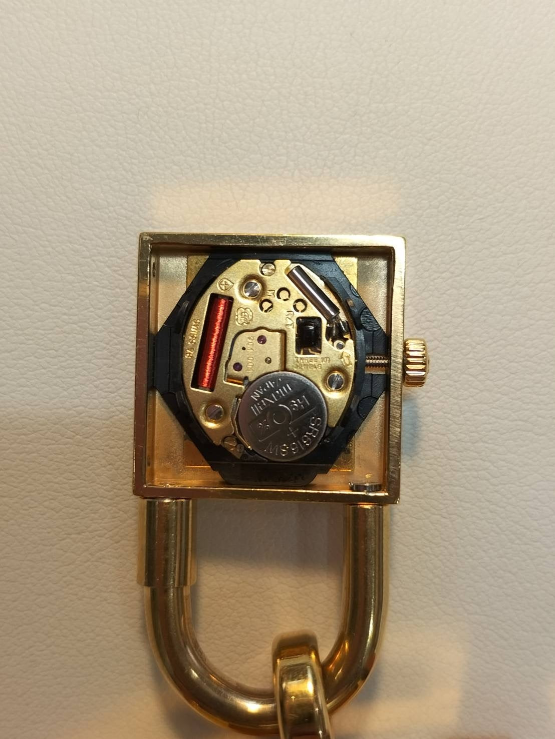 エルメス ケリーウォッチ KE1.210 クォーツ GP 純正革ベルト(D刻印:2019年) 純正尾錠(GP)シャンパン文字盤 箱 ケース 冊子 保証書(2022年) オーバーホール済み