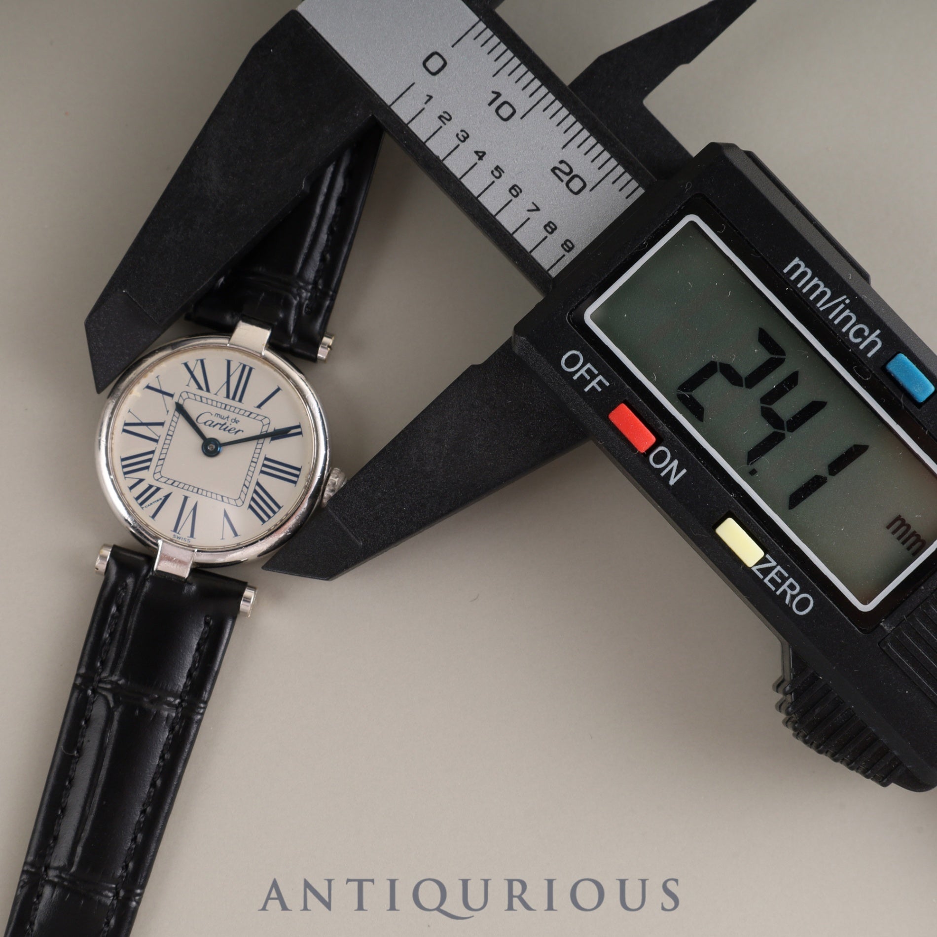 Cartier Must Vendome VLC SM W1007165 / 1850 Quartz Cal.90 SV925 Leather Genuine D-buckle (SS) Opalan dial Overhauled