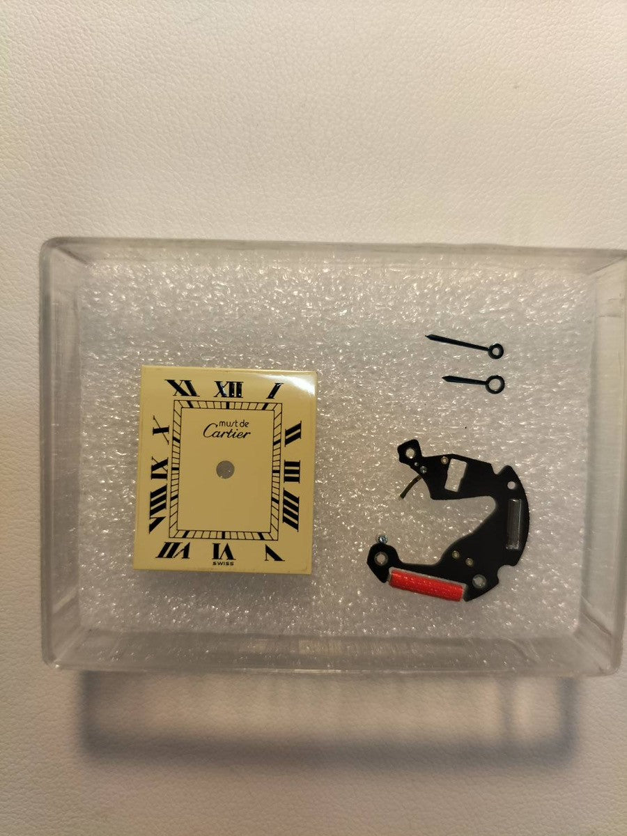 カルティエ マストタンク LM 1615 クォーツ Cal.690 SV925 革 純正尾錠(GP)アイボリーローマン文字盤 1996年頃~1998年頃 箱 オーバーホール済み