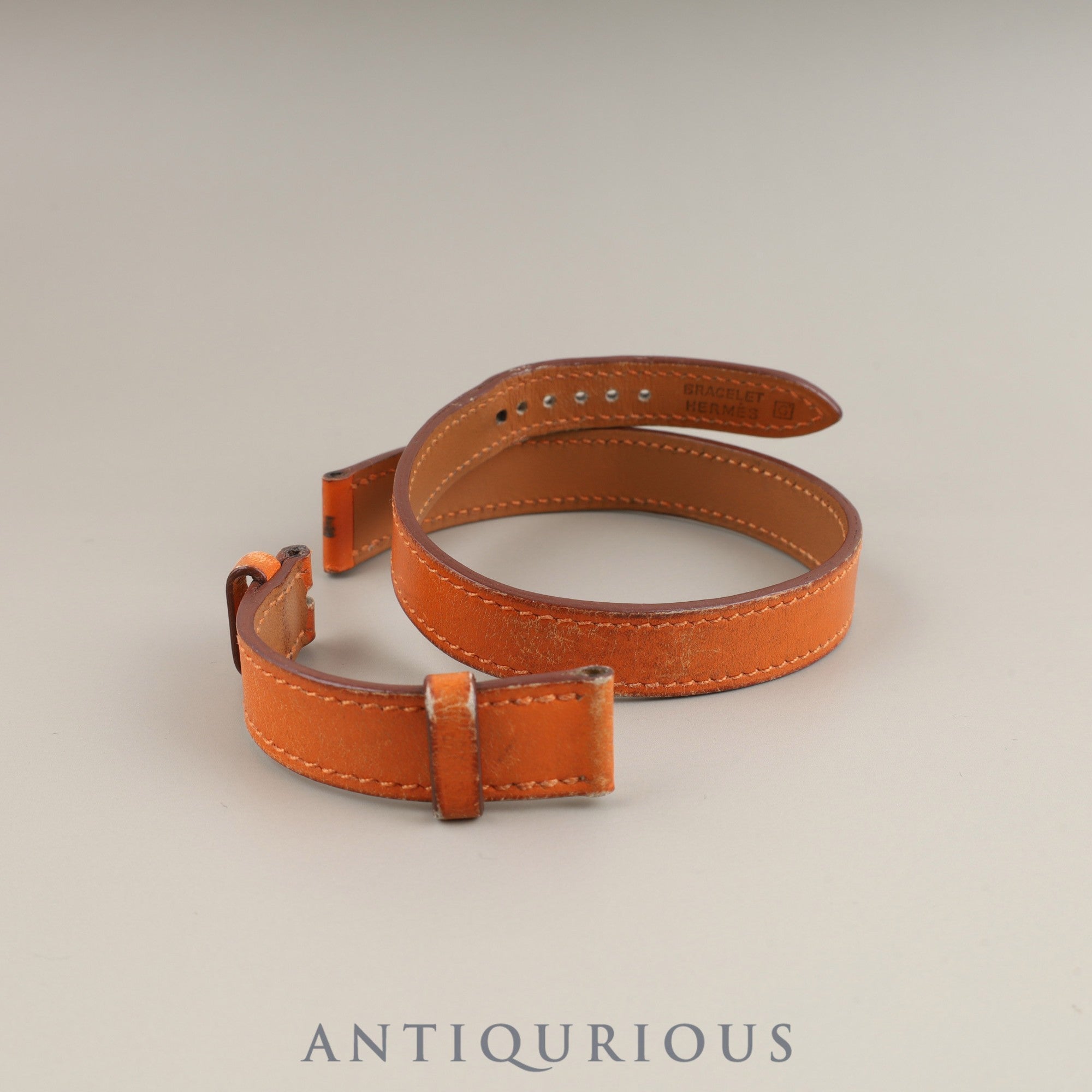 エルメス ケープコッド CC1.210 クォーツ Cal.976.001 SS 革 純正尾錠(SS) シルバー文字盤 箱 冊子 保証書(2003年)純正革ベルト(□G刻:2003年、使用感あり)オーバーホール済み