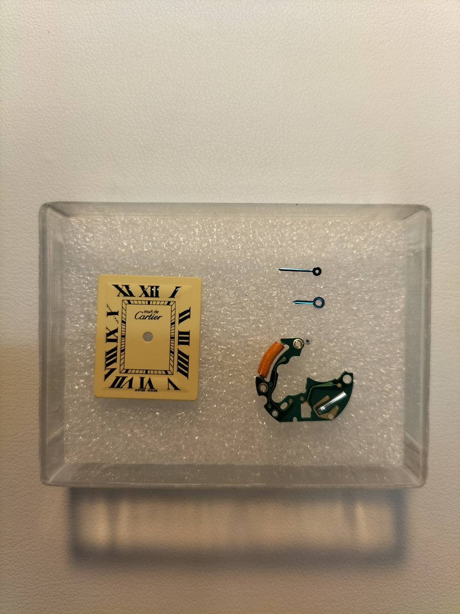 カルティエ マストタンク MM W1017354 / 2415 クォーツ Cal.057 SV925 革 純正Dバックル(GP)アイボリーローマン文字盤(SWISS MADE表記) 箱 冊子 保証書(2005年)オーバーホール済み