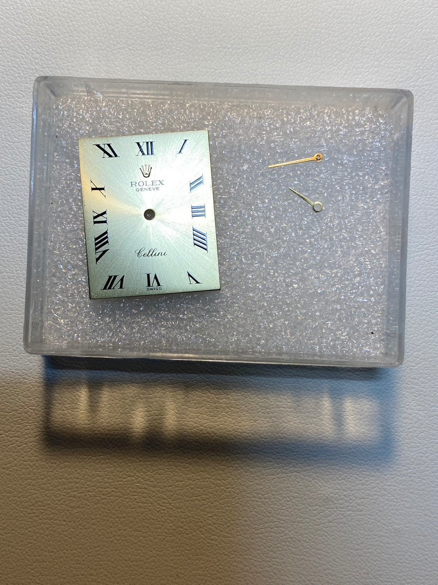 Rolex Cellini 4105 Manual winding Cal.1601 YG Leather Genuine buckle (GP) Gold Roman dial 4th series (1975) Overhauled