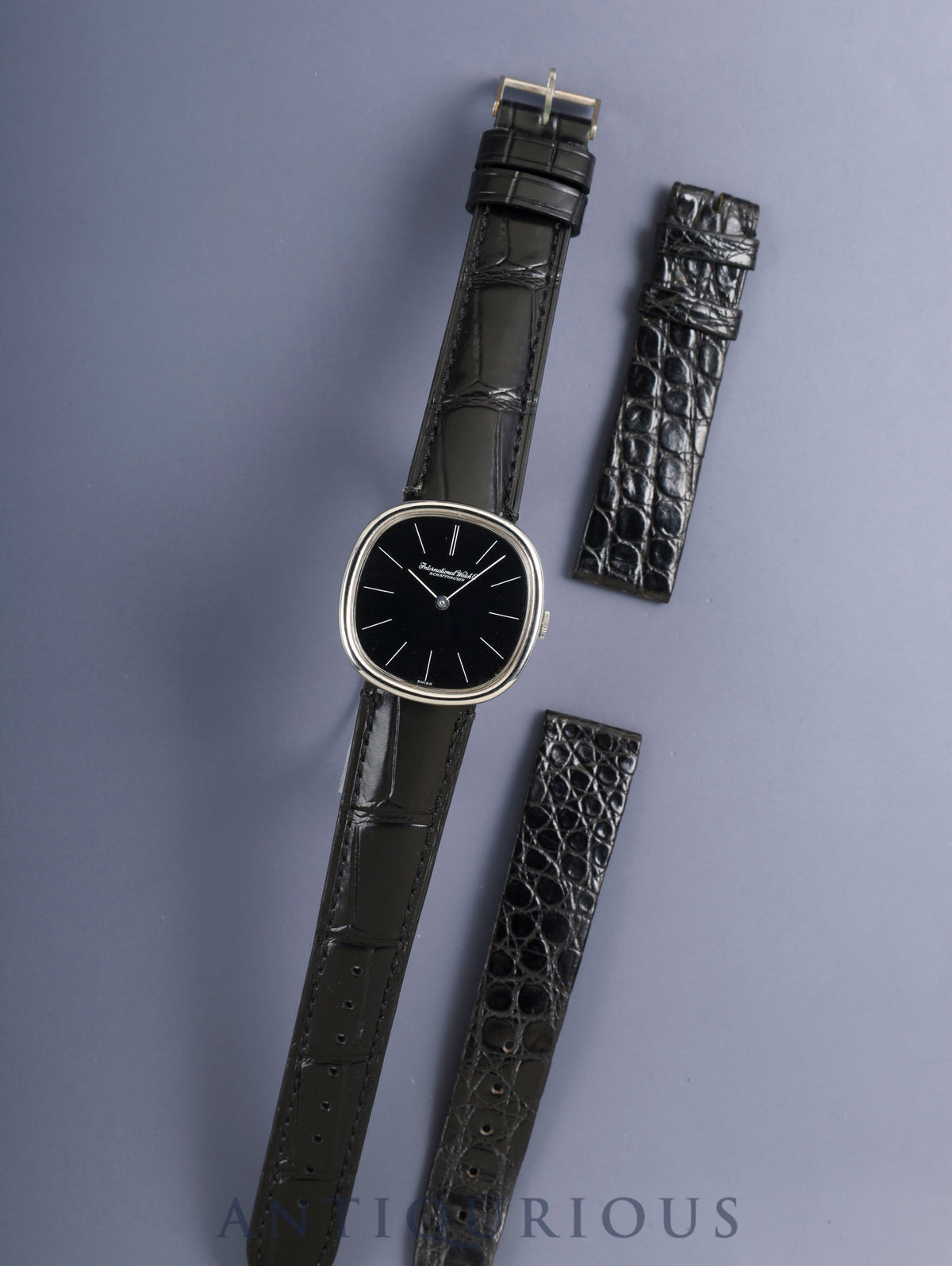 IWCオールドインター 2584 手巻き SS 革 純正ピンバックル(SS)ブラック文字盤 (SWISS表記)純正レザーベルト付き オーバーホール済み アイダブリュシー