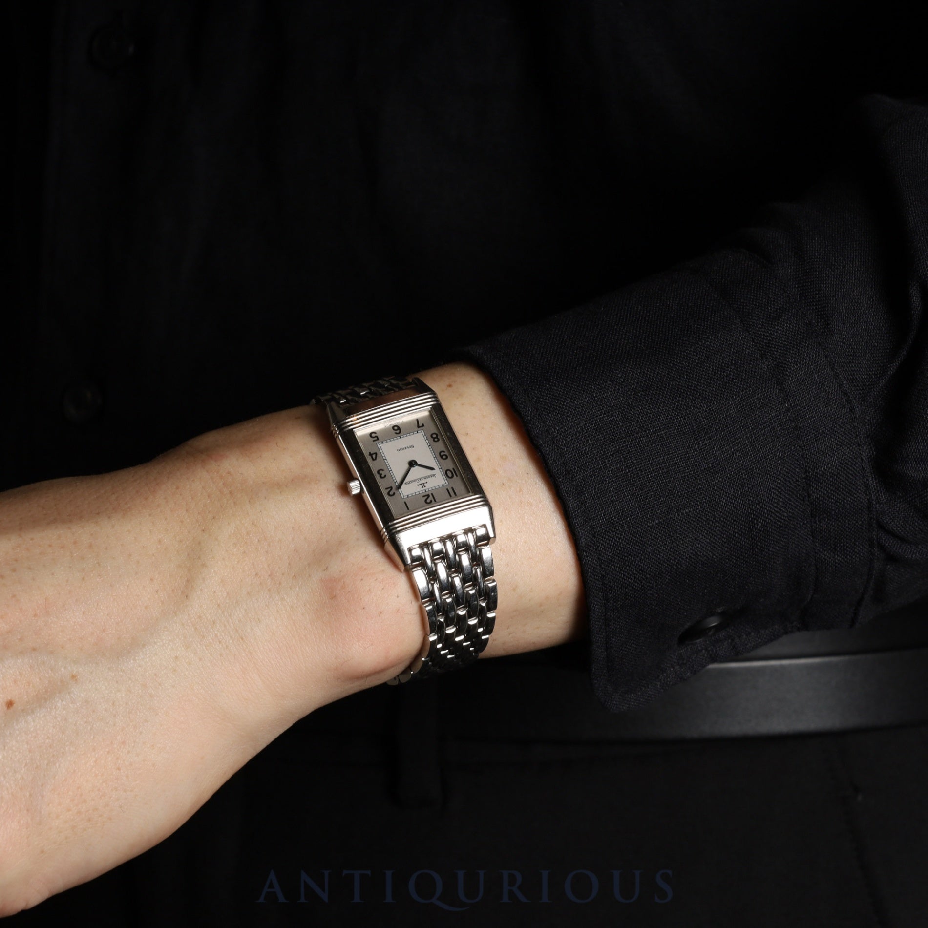 Jaeger-LeCoultre Reverso Classic Q2508120 / 250.8.86 Manual winding Cal.846/1 SS SS Silver dial Box Case Booklet Warranty (1997) Overhauled