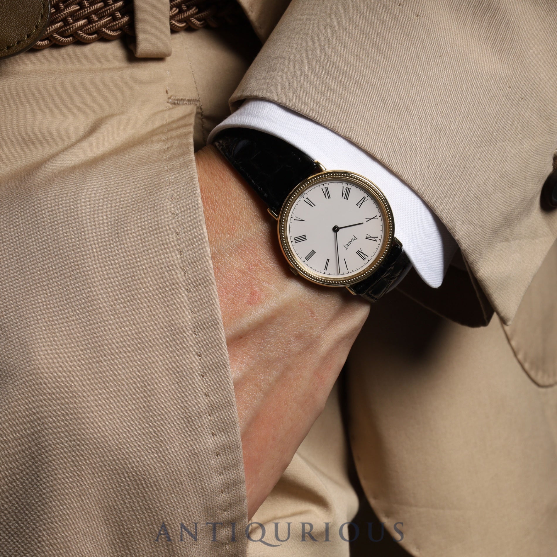 Piaget Round 90239 Manual winding Cal.9P2 YG Leather Genuine buckle (750) White dial Box Warranty (1989)