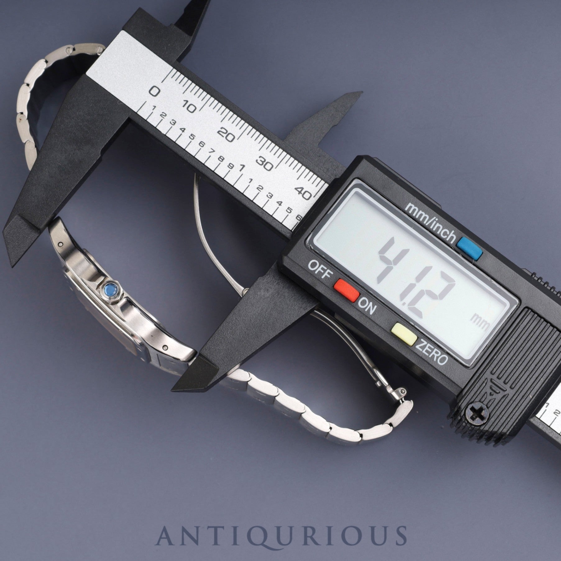 Cartier Santos Galbee LM W20025D6 / 1564 Quartz Cal.87 Stainless Steel Ivory with Silver Roman Dial Overhauled