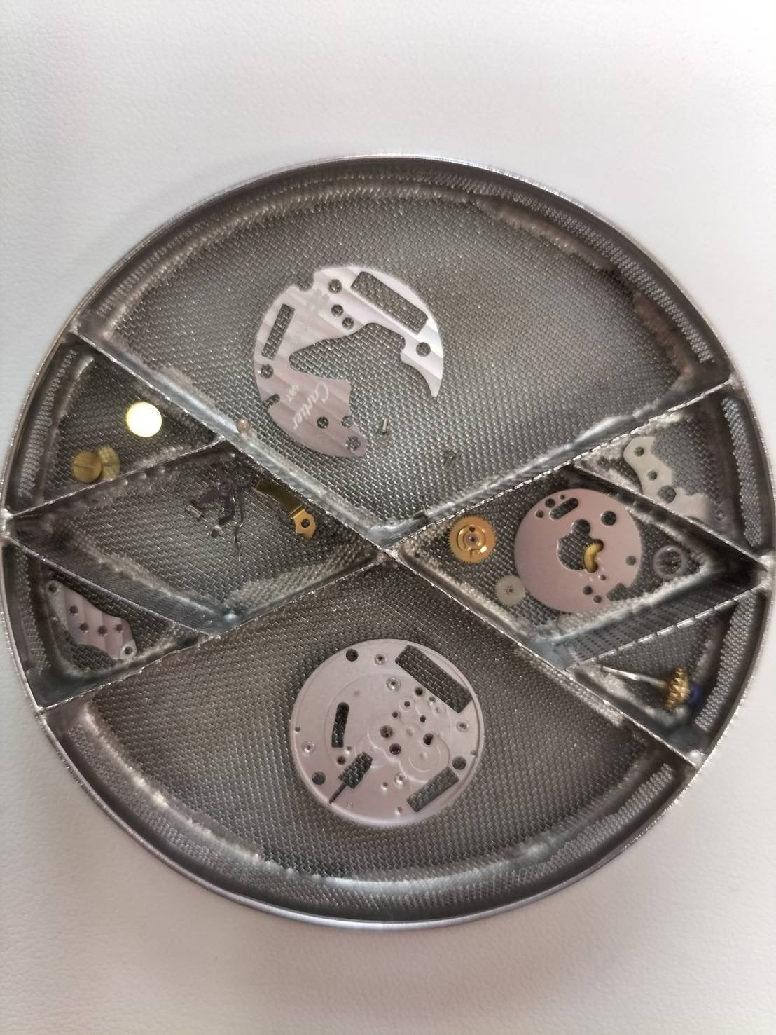 カルティエ マストタンク GM(XL) W1017454 / 2413 クォーツ Cal.687 SV925 革 純正Dバックル(GP) アイボリーローマン文字盤 箱 冊子 保証書 (2004年)オーバーホー済み