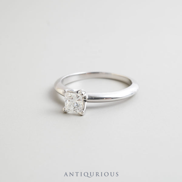 Tiffany ring solitaire princess diamond