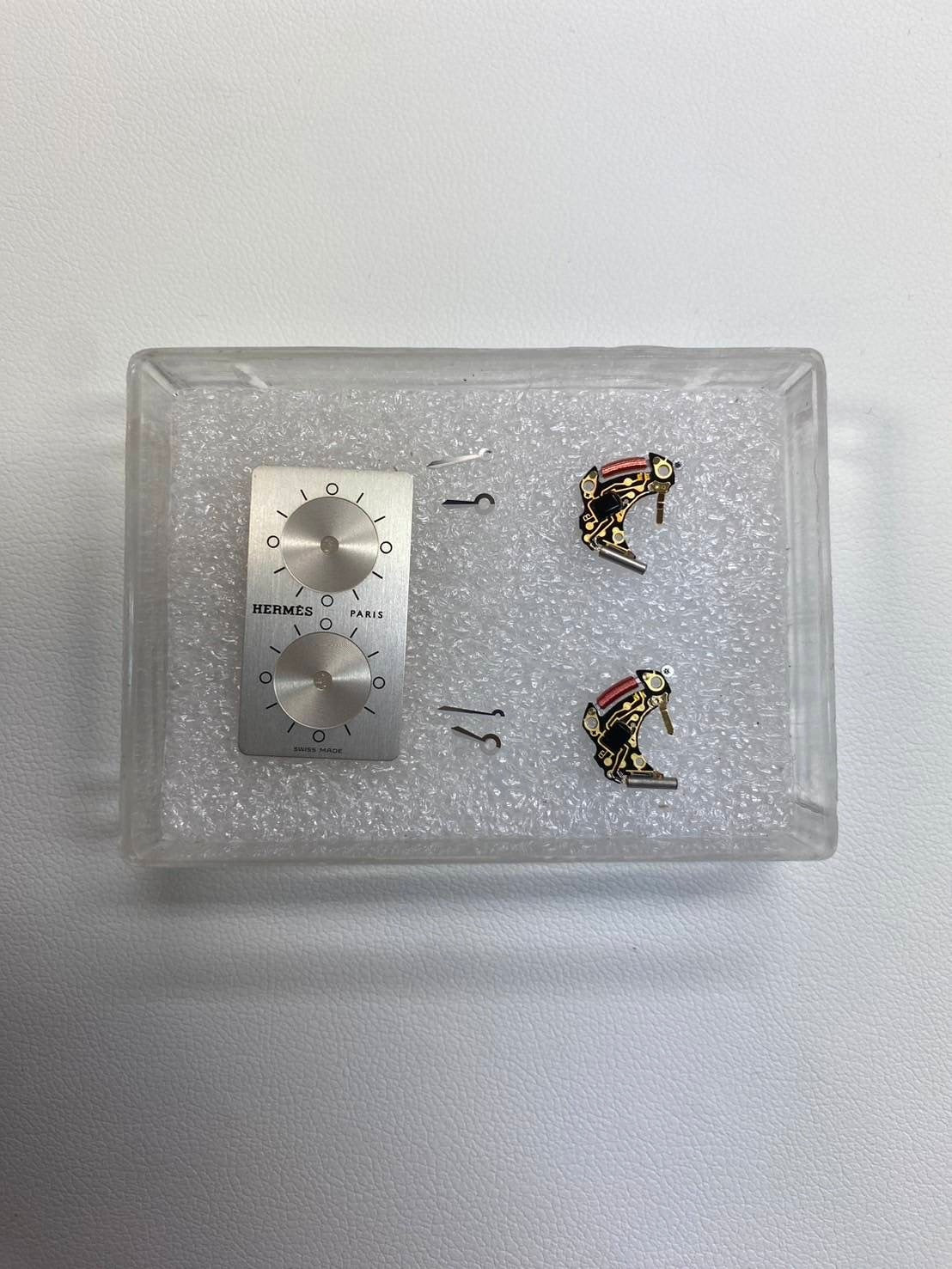 エルメス ケープコッド  ドゥゾーン CC3-210 クォーツ Cal.ETA E01001 SS 革 純正革ベルト 純正尾錠(SS)シルバー文字盤 2004年 オーバーホール済み