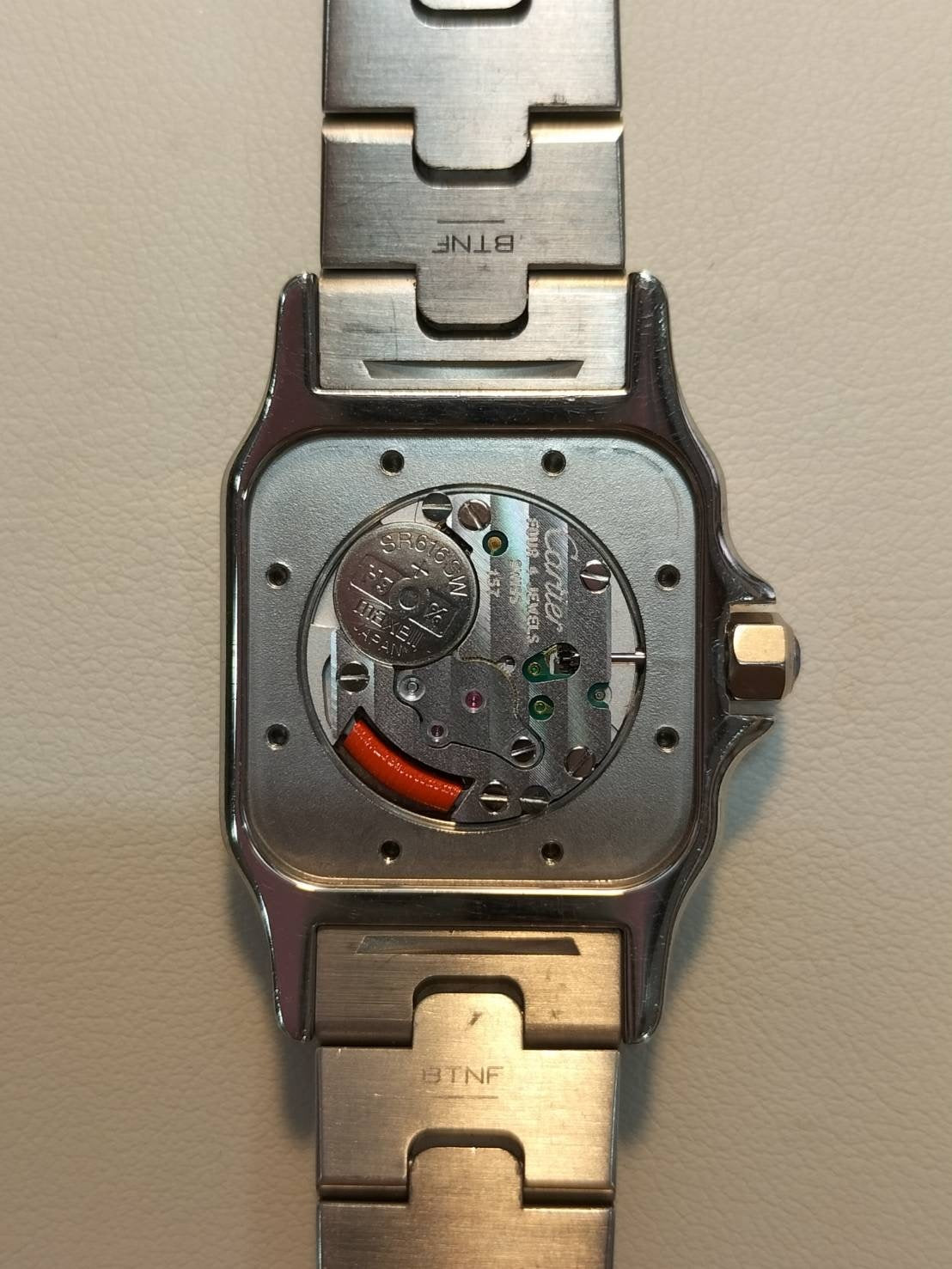 カルティエ サントス ガルベ SM W20012C4 / 1567 クォーツ Cal.157 SS/YG SS/YG ホワイトローマン文字盤 箱 冊子 取り扱い説明DVD 保証書(2009年) オーバーホール済み