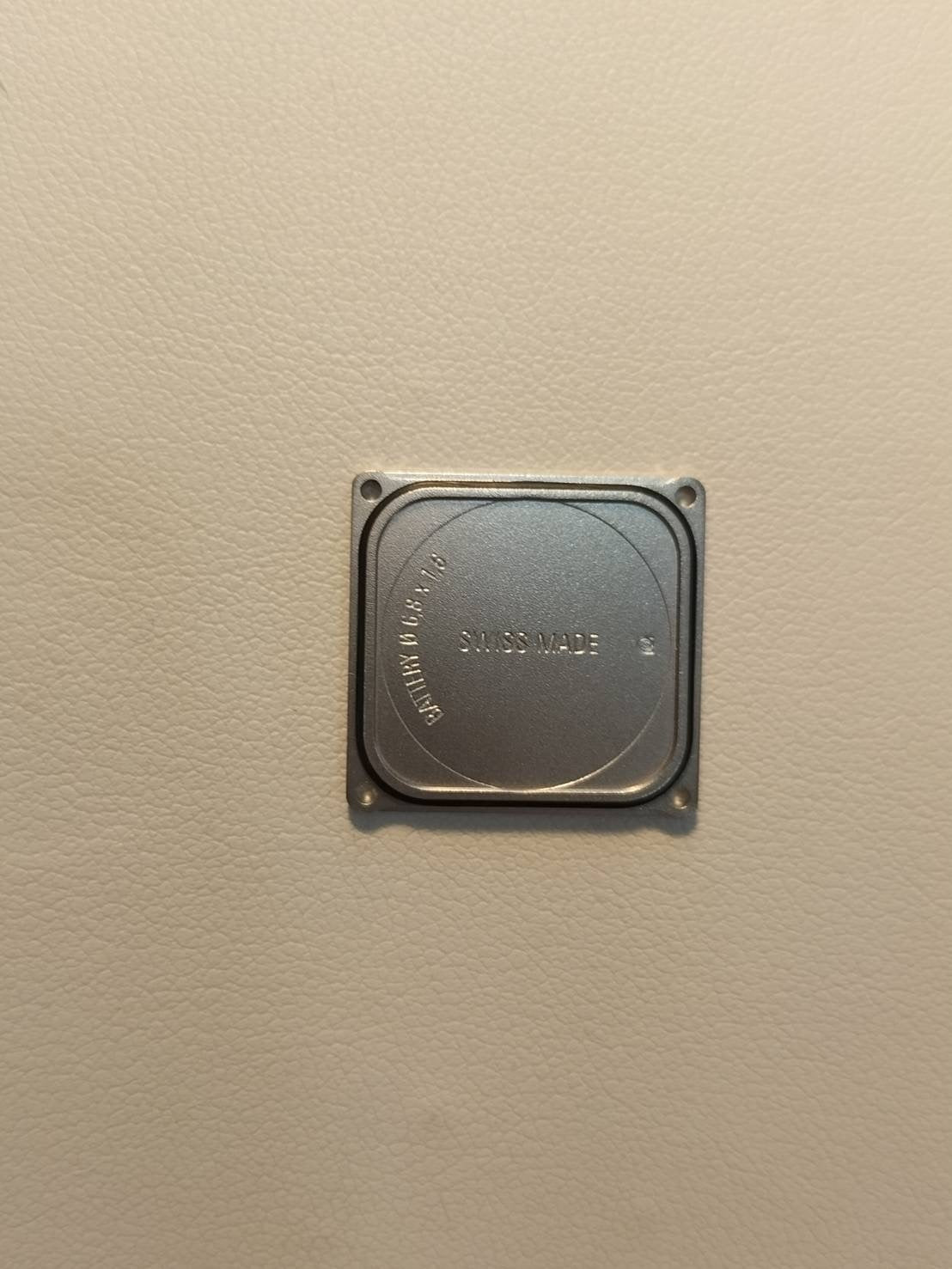 カルティエ タンクフランセーズ SM W51028Q3 / 2384 クォーツ Cal.057 SS SS ピンクシェル文字盤 オーバーホール済み