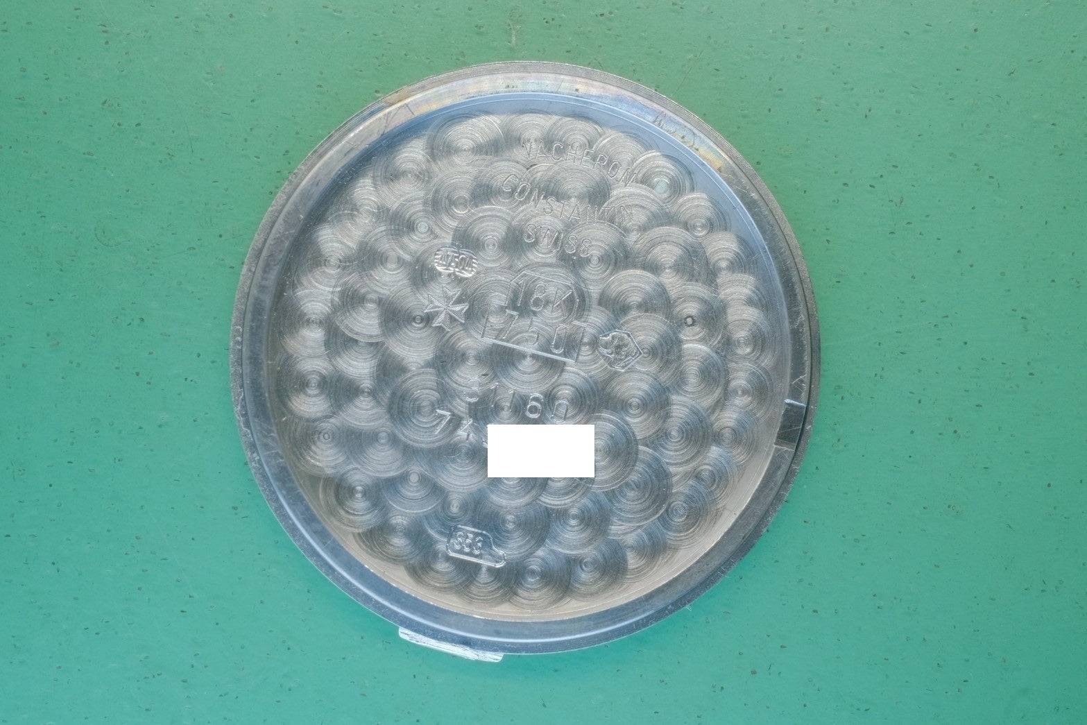 ヴァシュロン・コンスタンタン エッセンシャル 31160 / 000G 手巻き Cal.1132.2 750WG 革 純正尾錠(750WG) ホワイト文字盤 箱 ケース 冊子 保証書(2002年) オーバーホール済み