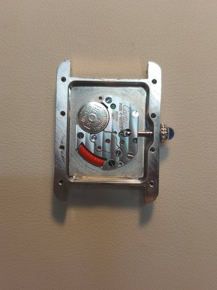 Cartier Must Tank MM 2416 Quartz Caliber 057 SV925 Leather Strap with Genuine D-Clasp (Stainless Steel) Silver Roman Dial (Christmas Limited Edition / SWISS MADE) Circa 2000 Box Overhauled