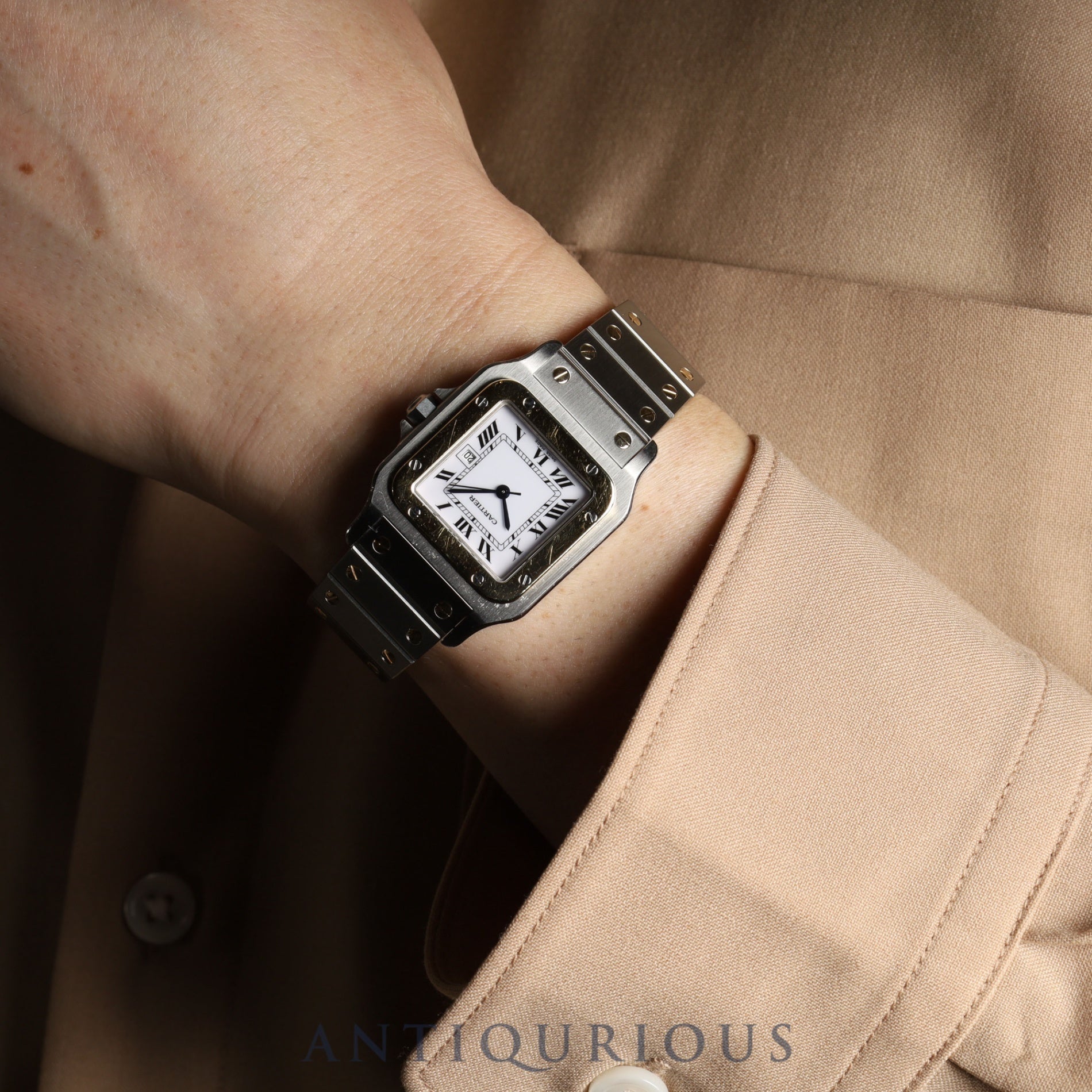 カルティエ サントス ガルベ LM 81036283 / 1172961 自動巻き SS/YG SS/YG ホワイトローマン文字盤 カルティエブティックにてコンプリートサービス済み 新品ブレス交換済み