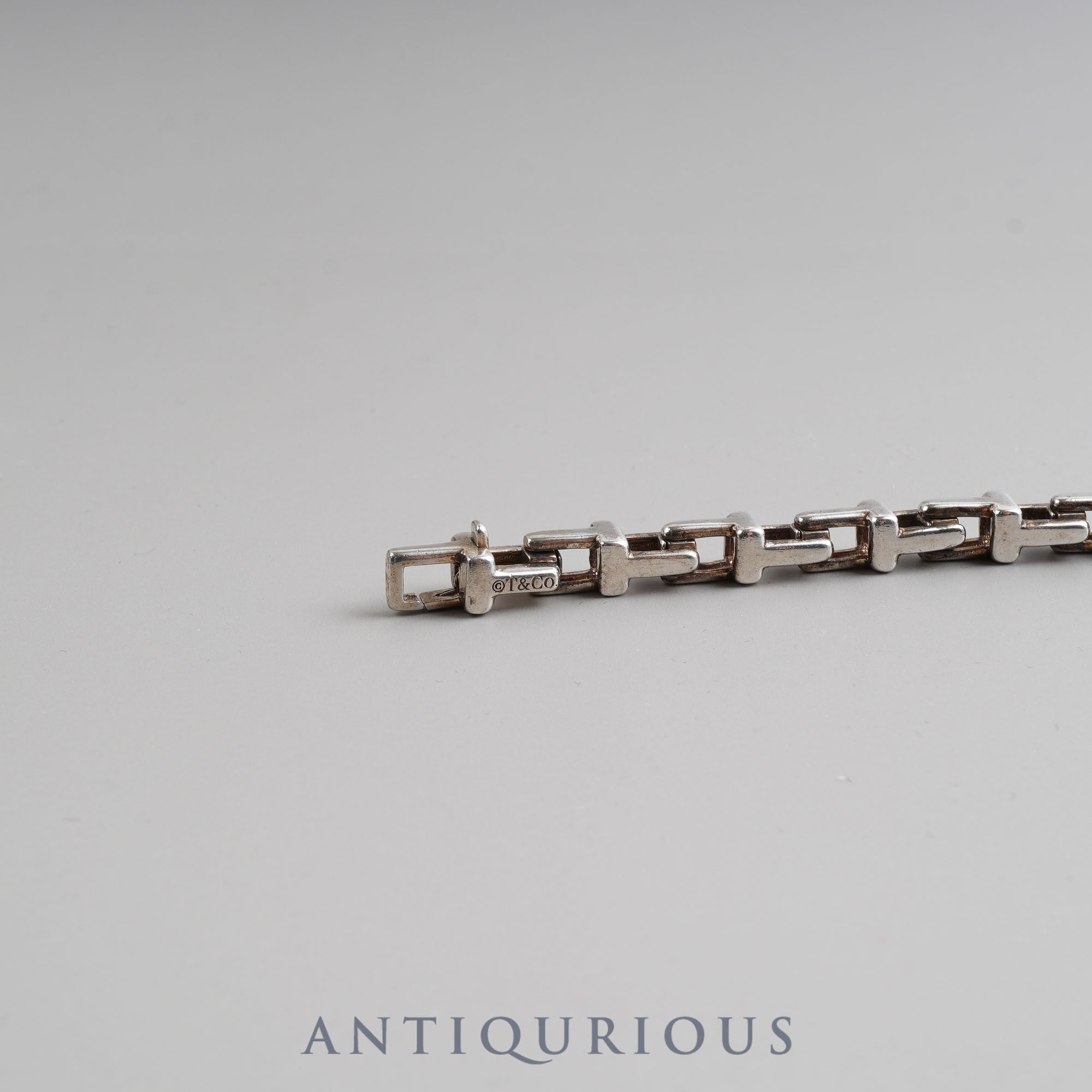 ティファニー ブレスレット Tナロー SV925 箱