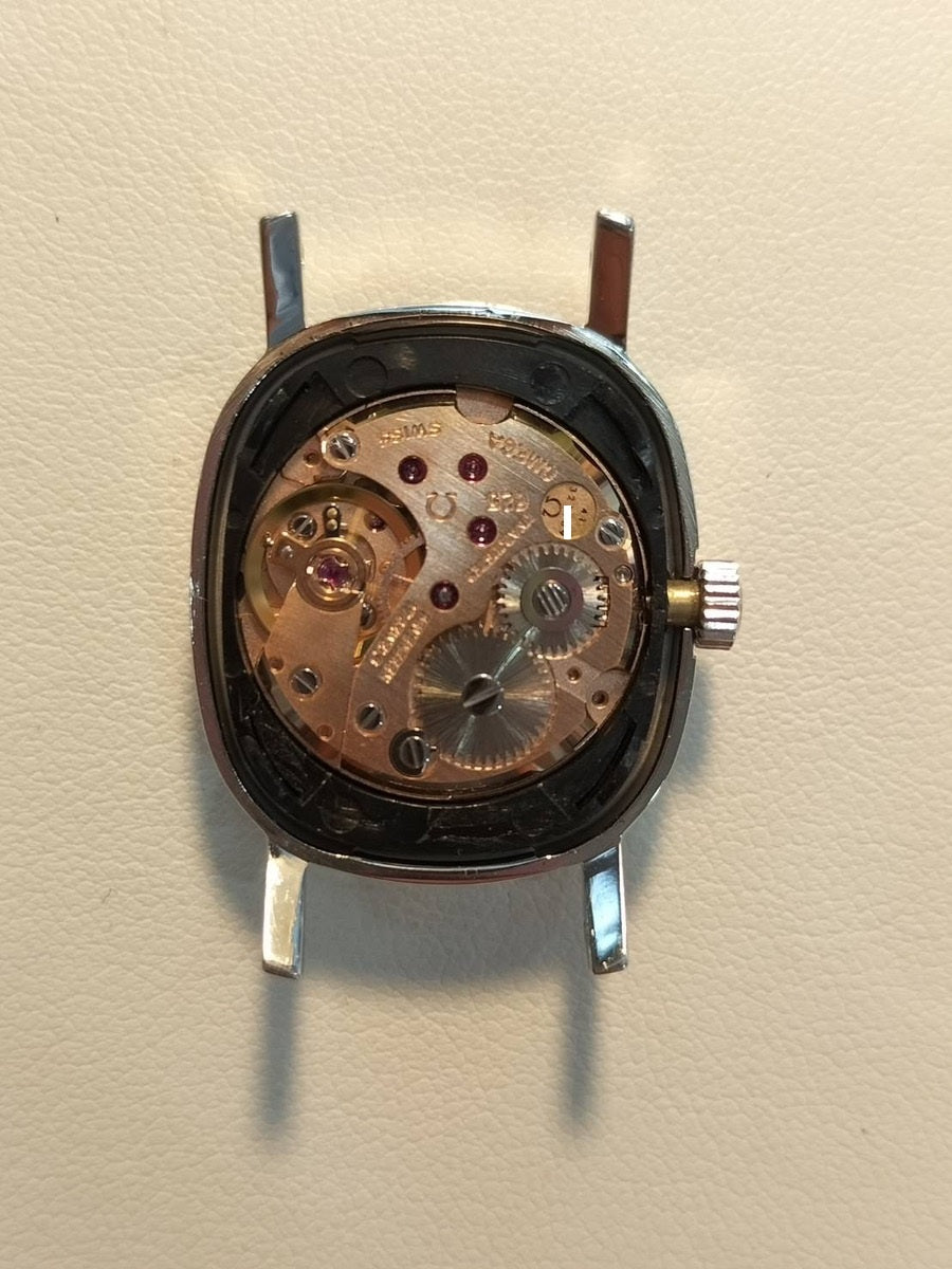 オメガ デ・ヴィル ST 511.0509 手巻き Cal.625 SS 革 社外尾錠(SS)シルバーローマン文字盤 1976年 箱 オーバーホール済み