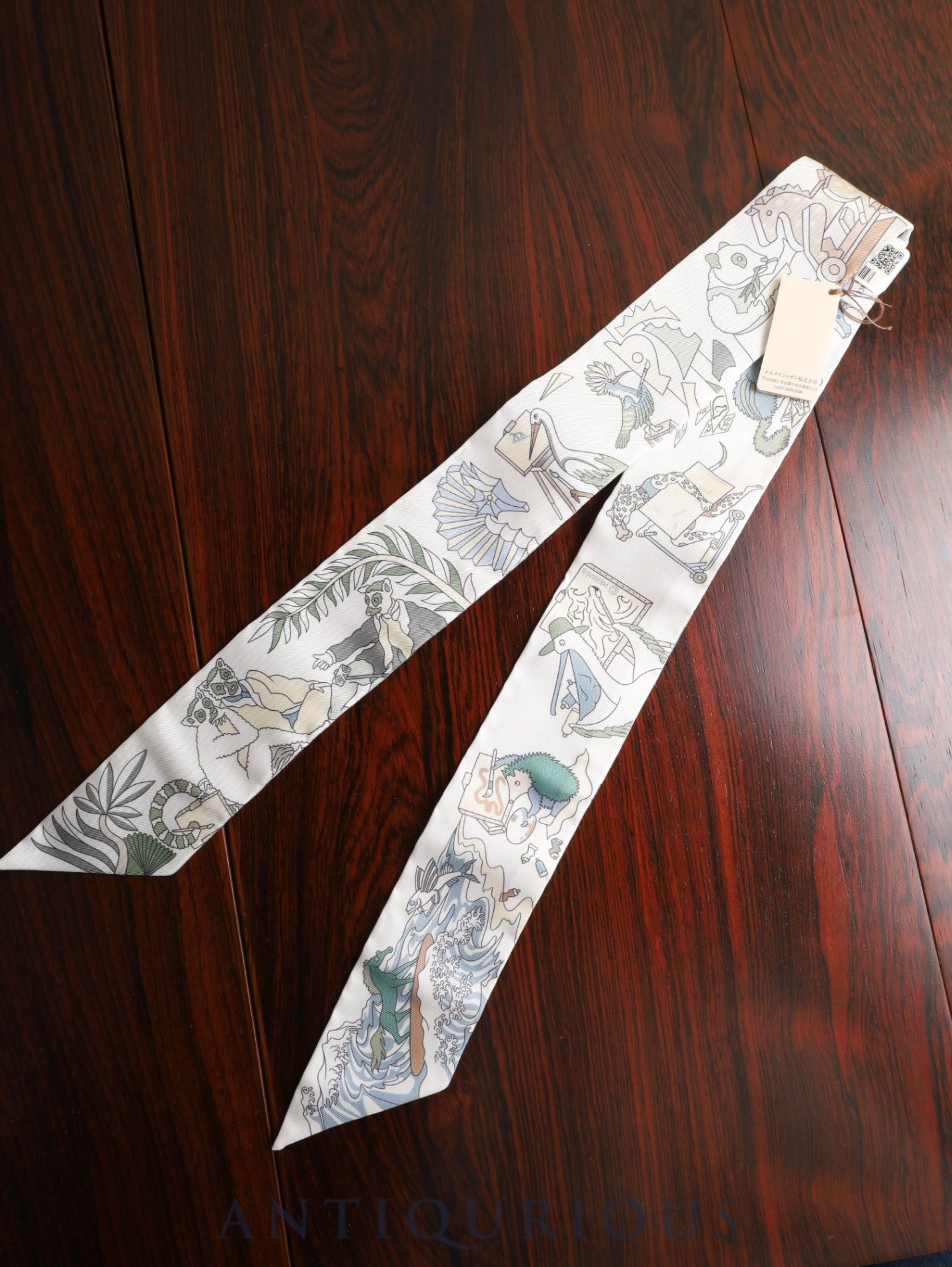 エルメス ツイリー BOUCLES ET MAILLONS ブックル・エ・マイヨン SILK100% 箱 タグ