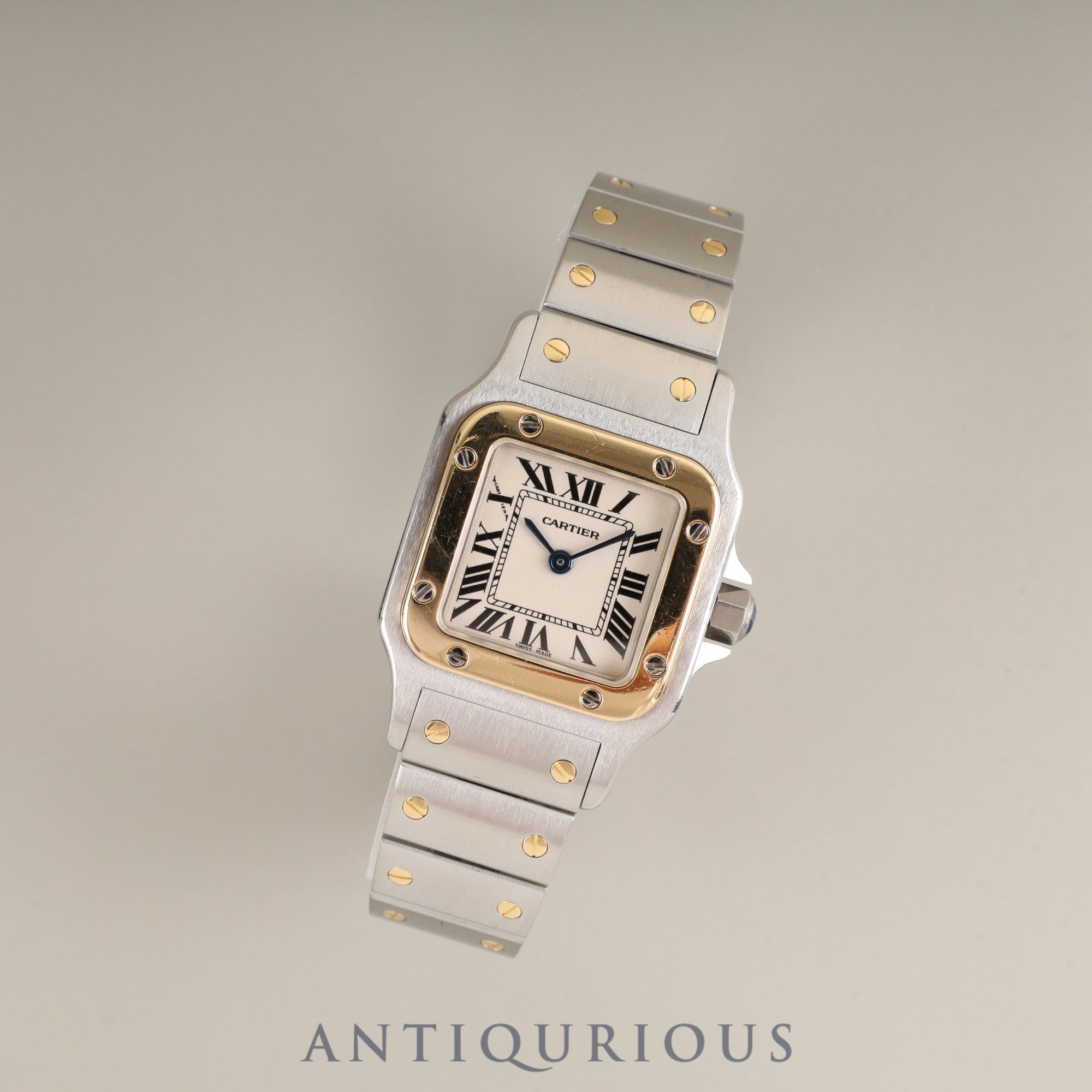 カルティエ サントス ガルベ SM W20012C4 / 1567 クォーツ SS/YG SS/YG ホワイトローマン文字盤 箱 保証書 冊子 カルティエブティックにてコンプリートサービス(フルメンテナンス)済み