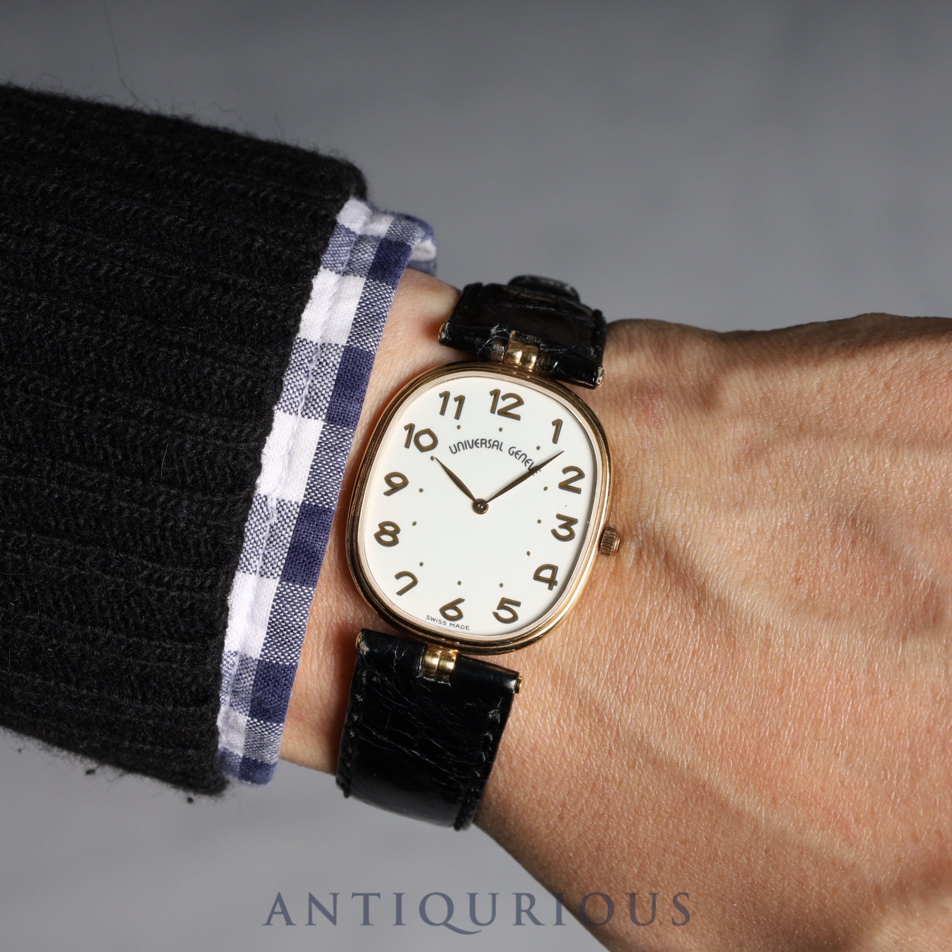 Universal Geneve 533.112 White Arabic Dial