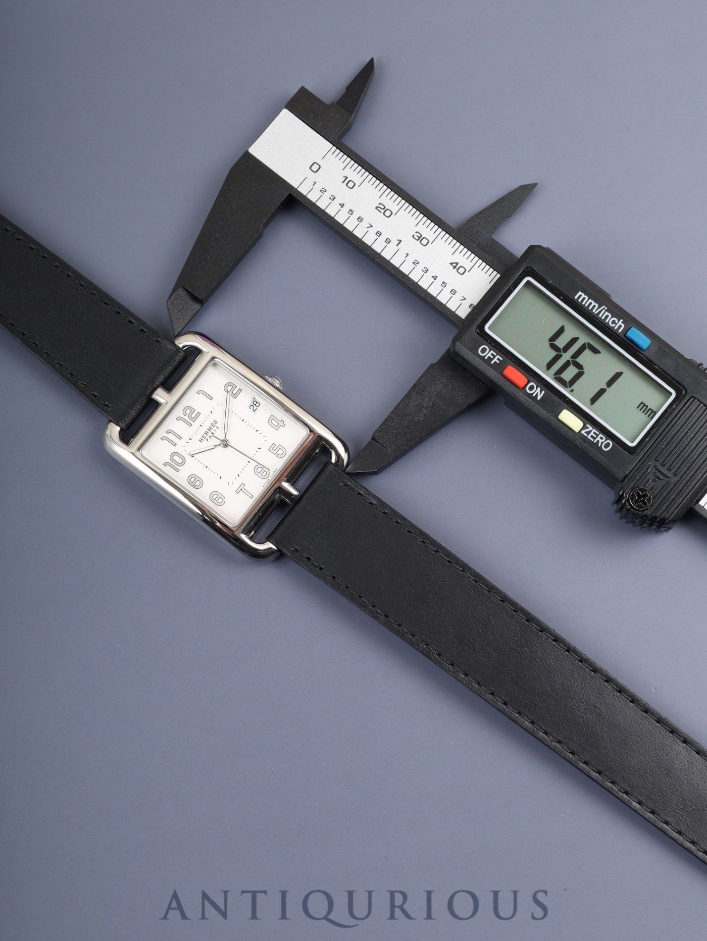 エルメス ケープコッド W055346WW00 / CC1.810 クォーツ SS 革 純正尾錠(SS)シルバーアラビア文字盤 箱 冊子 保証書(2022年) 純正革ベルト(U刻印:2022年)オーバーホール済み