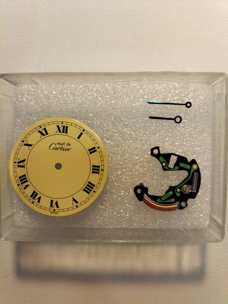 カルティエ マスト ヴァンドーム VLC LM 590003 クォーツ Cal.90 SV925 革 純正尾錠(GP) アイボリーローマン文字盤 オーバーホール済み