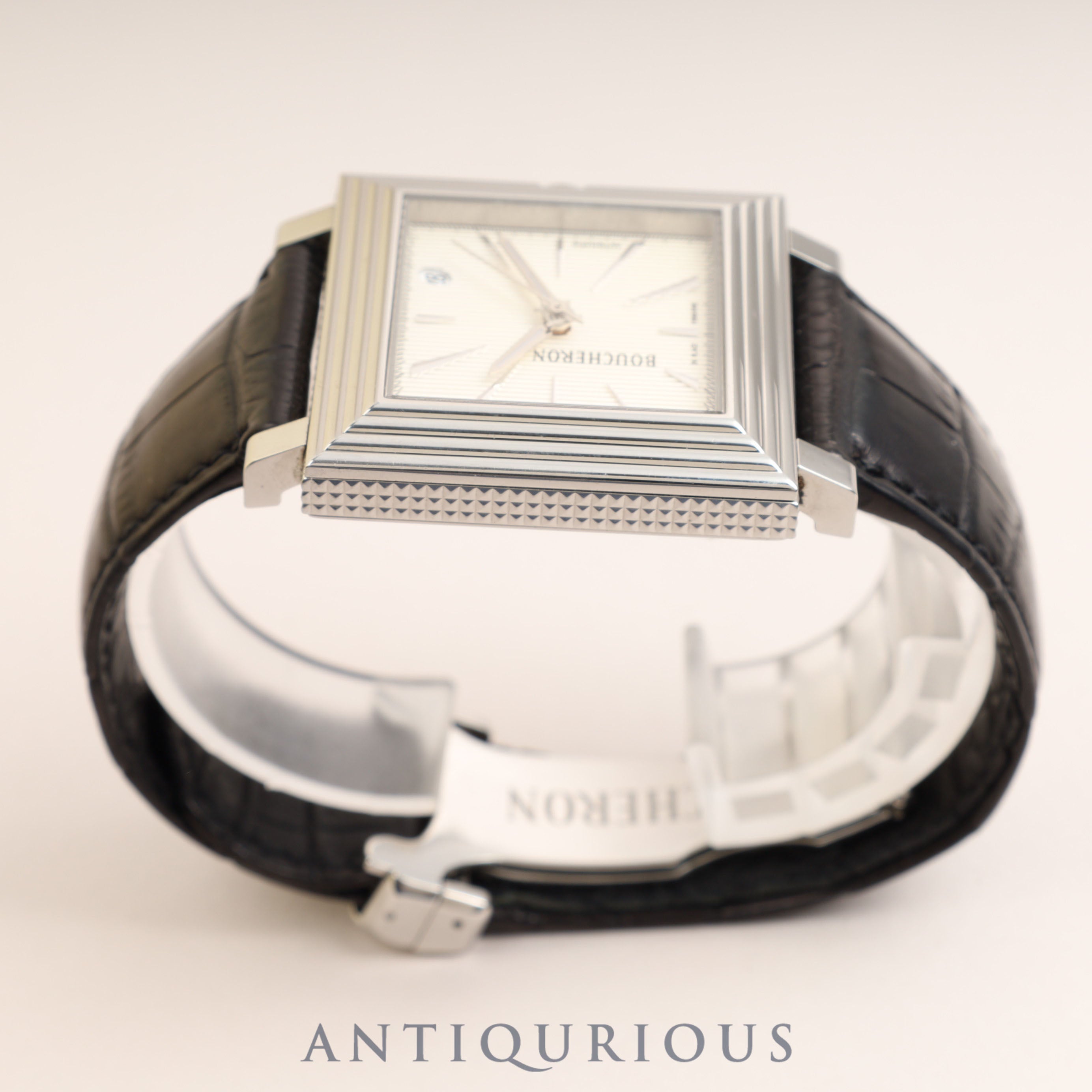 Boucheron Carre WA011301
