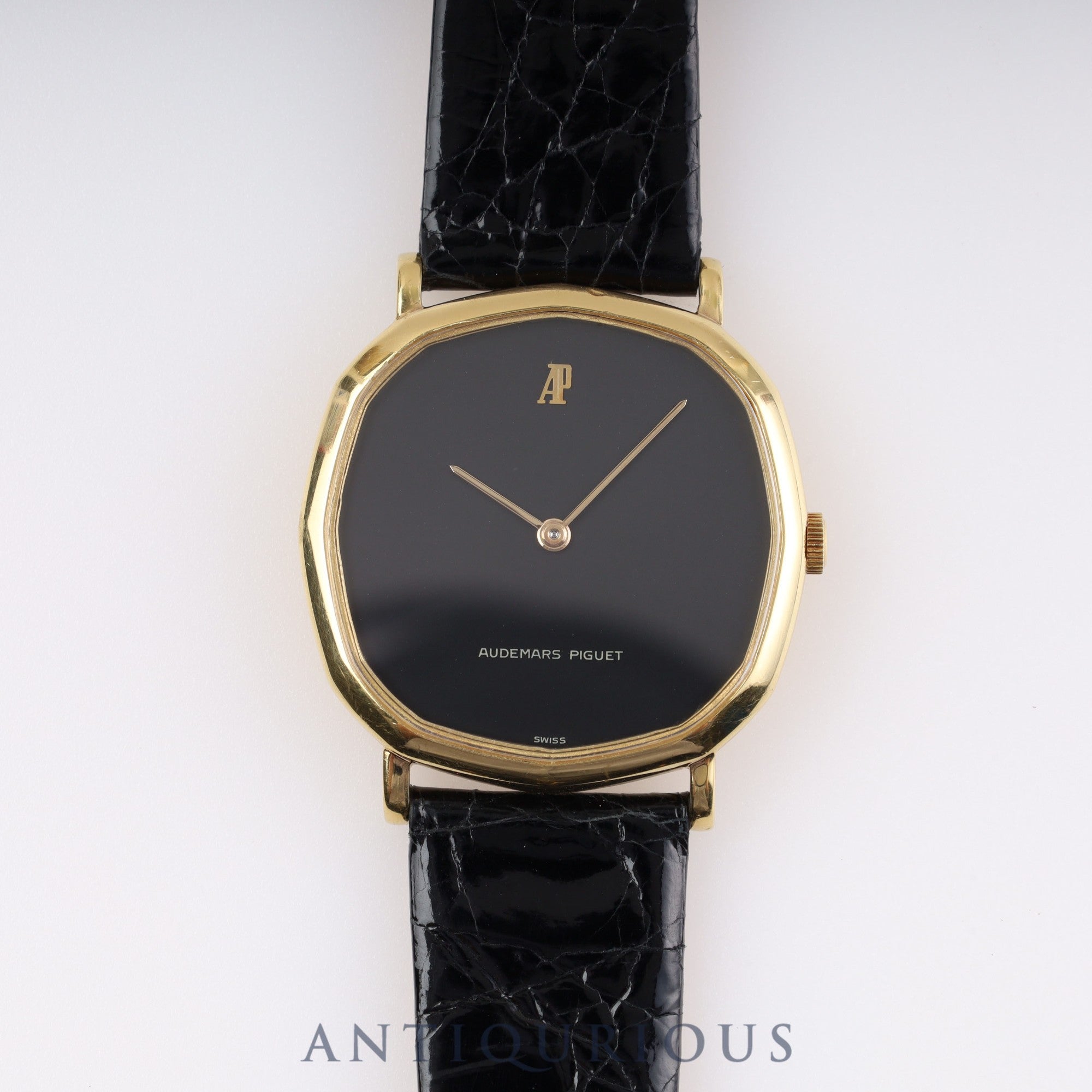 オーデマ・ピゲ オクタゴンケース 手巻き Cal.K2001/1A YG 革 純正尾錠(750)ブラック文字盤 箱