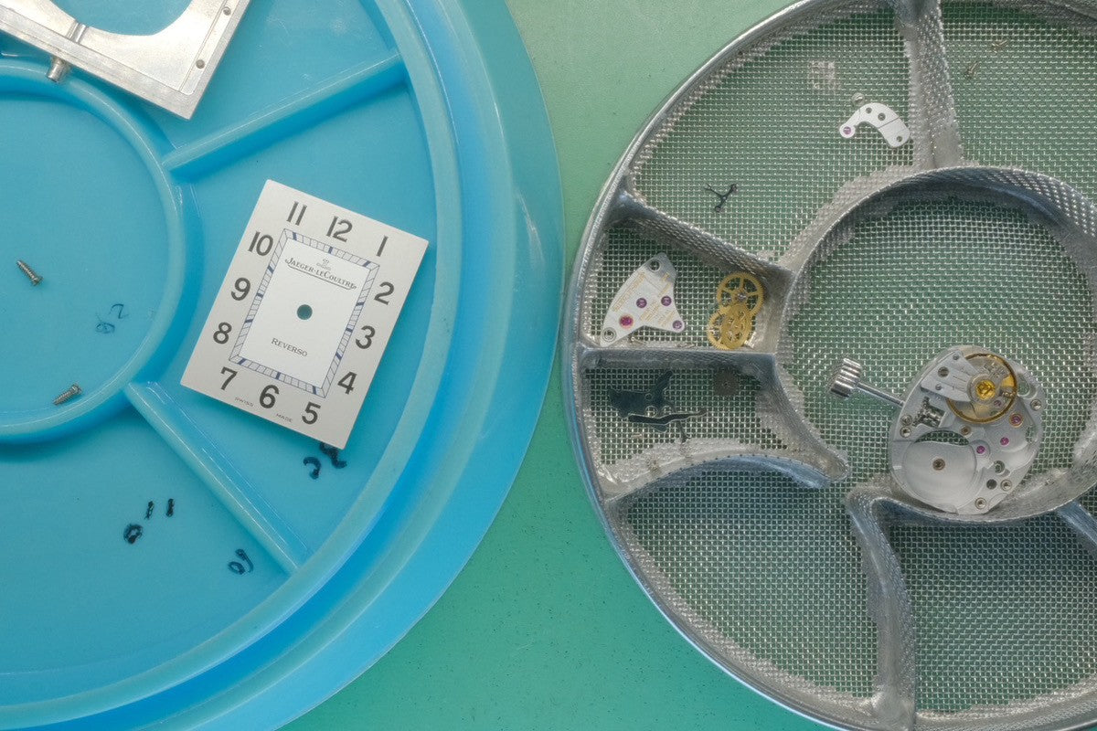 Jaeger-LeCoultre Reverso Classic Q2508412 / 252.8.86 Manual winding Cal.846/1 SS Genuine leather strap Genuine buckle (SS) Silver dial Box Booklet Warranty card (2015) Cloth Genuine replacement strap Overhauled