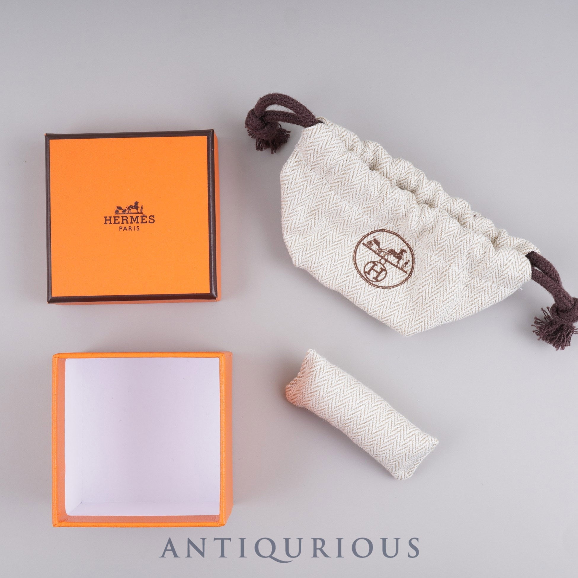 Hermes Maillon Ring SS #T58 Box Dust Bag