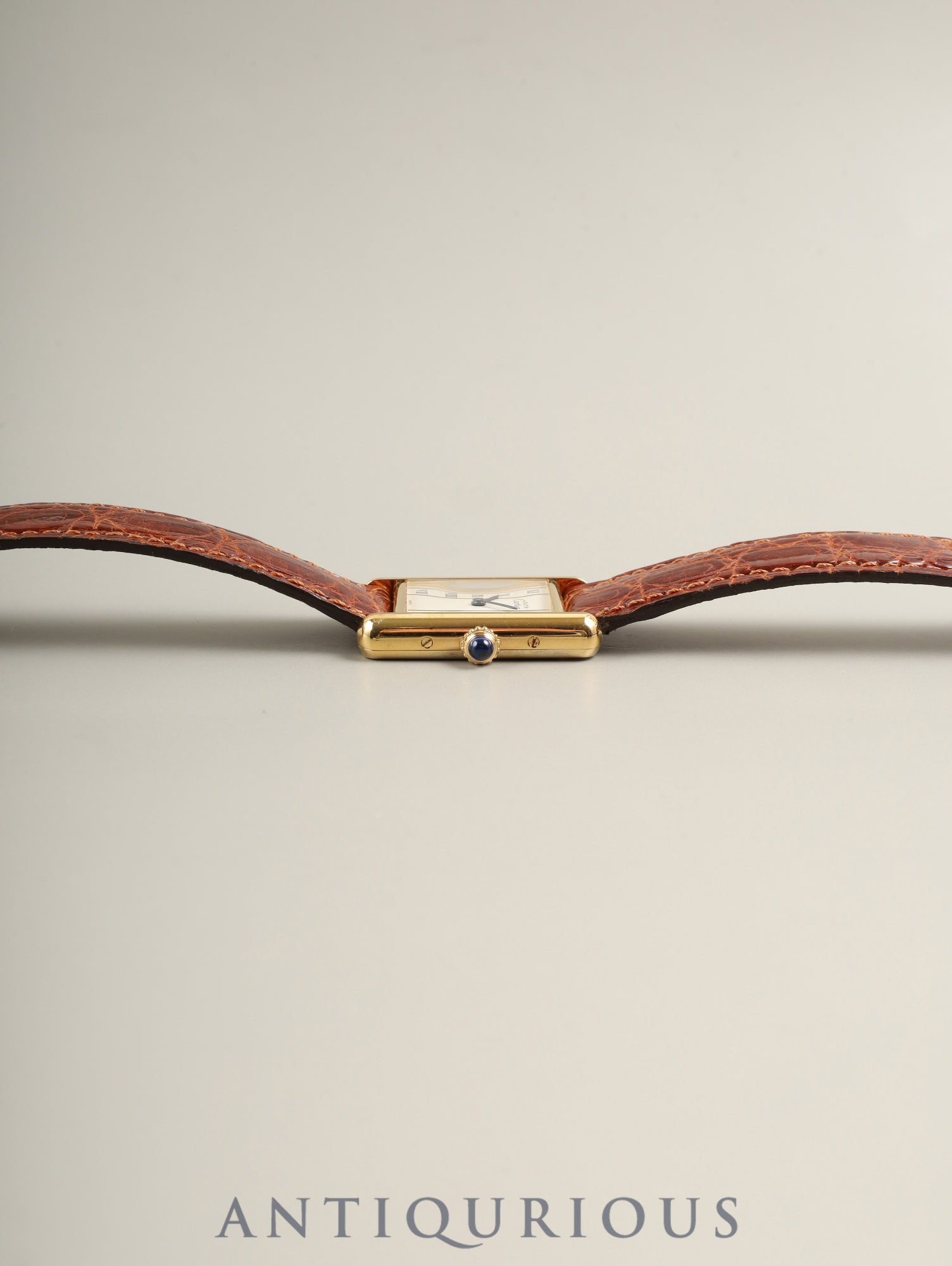 Cartier Must Tank SM W1003053 / 5057001 Quartz Cal.- SV925, genuine leather strap, genuine pin buckle (GP), straight Roman dial (SWISS表記), box, booklet. Complete service completed at Cartier boutique.