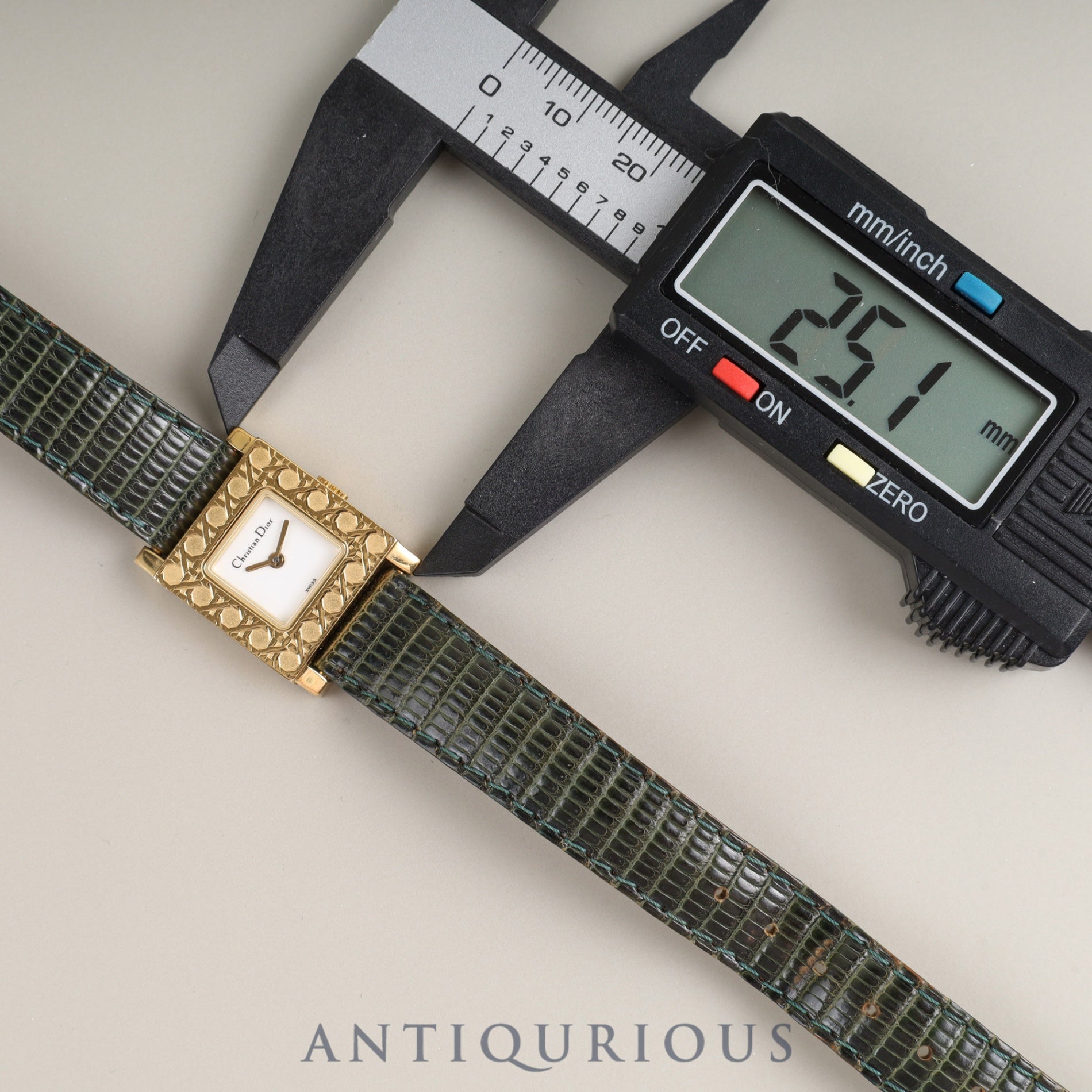 クリスチャンディオール ラ パリジェンヌ D60-159 クォーツ GP 純正革ベルト 純正尾錠(GP) ホワイト文字盤 オーバーホール済み