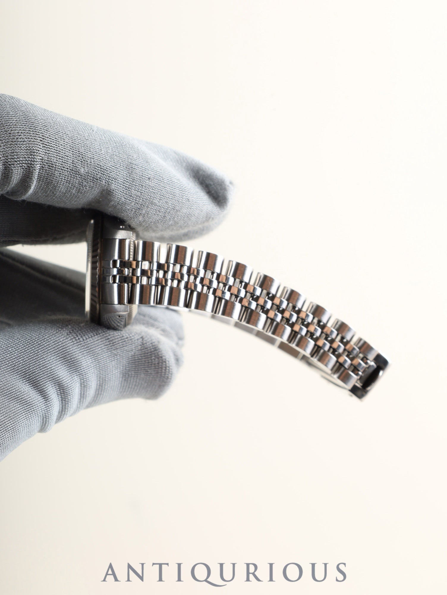 ロレックス デイトジャスト レディ 69174 自動巻き Cal.2135 SS/WG SS シルバー文字盤 箱 冊子 保証書(1989年)オーバーホール済み