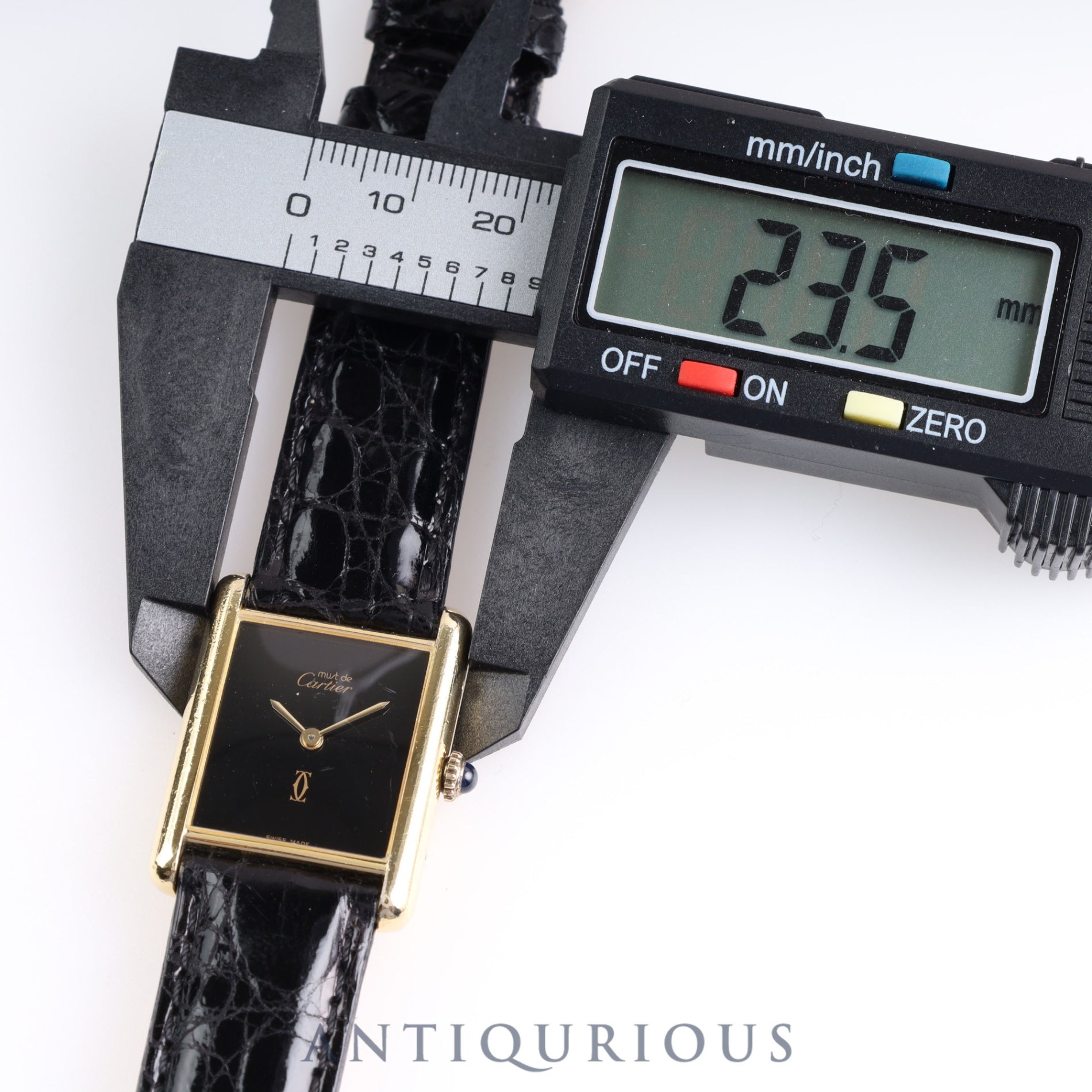 Cartier Must Tank LM Manual winding Genuine buckle Onyx dial Complete Cartier boutique service completed