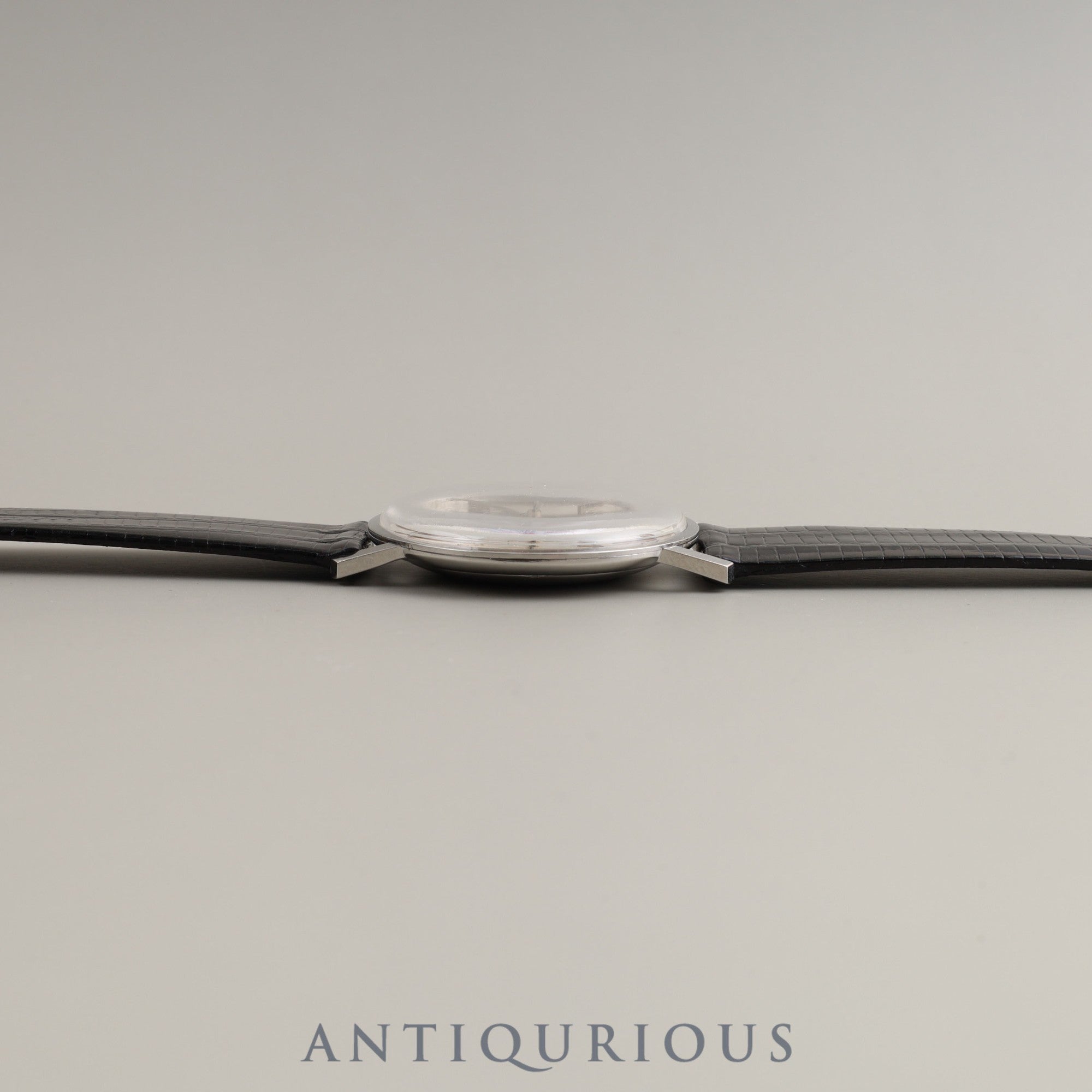 ヴァシュロン・コンスタンタン ラウンドケース 6563 手巻き Cal.1002/2 SS シルバー文字盤 35mm 箱