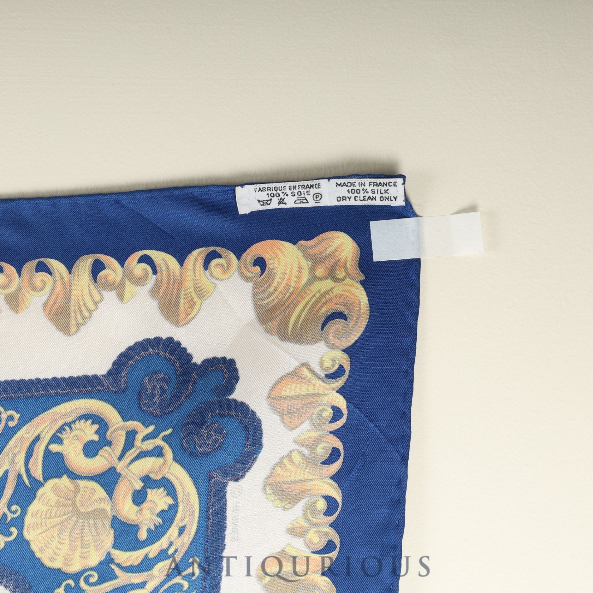 エルメス スカーフ カレ90 白い馬に乗ったルイ14世 SILK100%