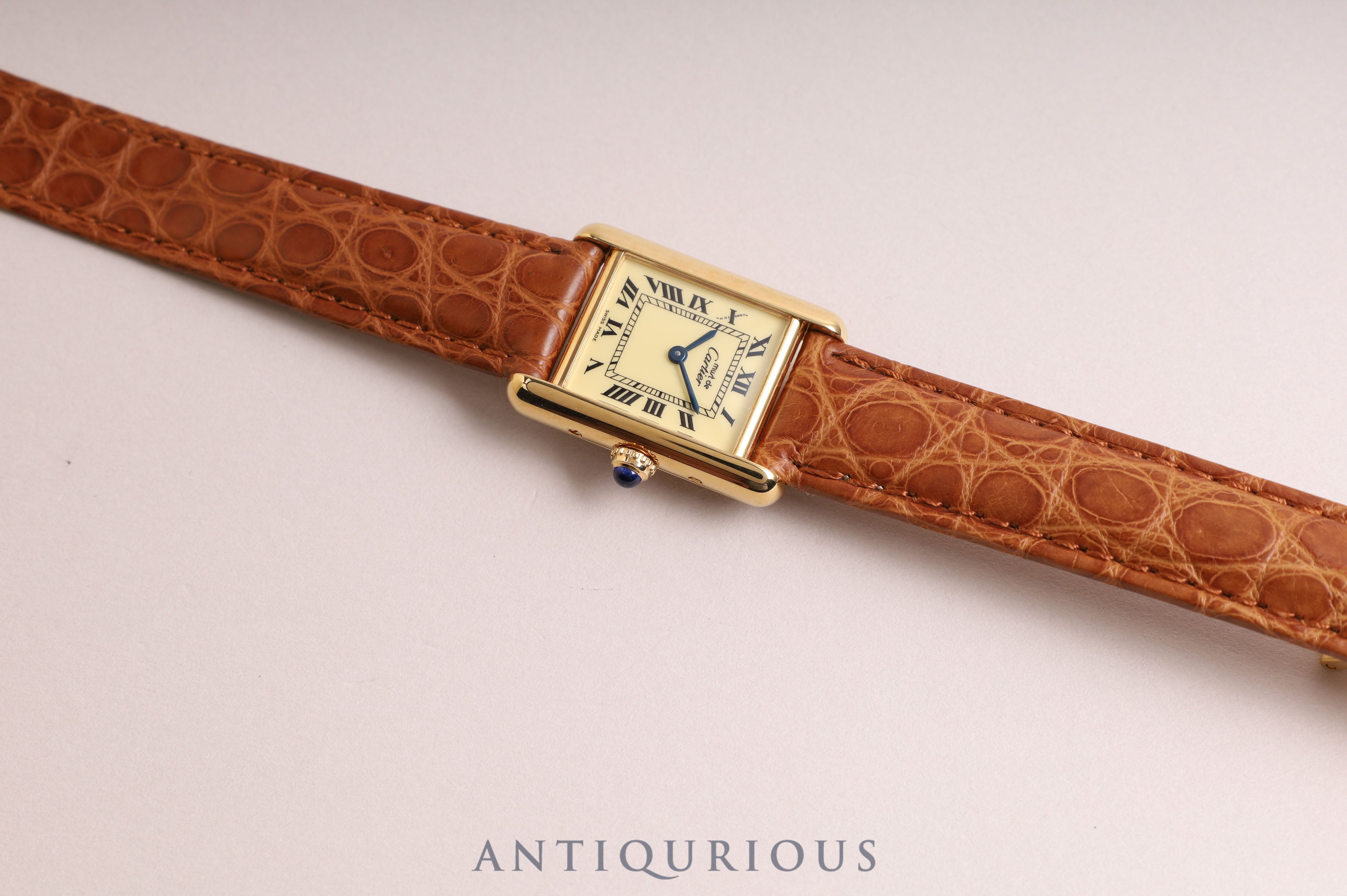 カルティエ マストタンク SM QZ アイボリーローマン文字盤